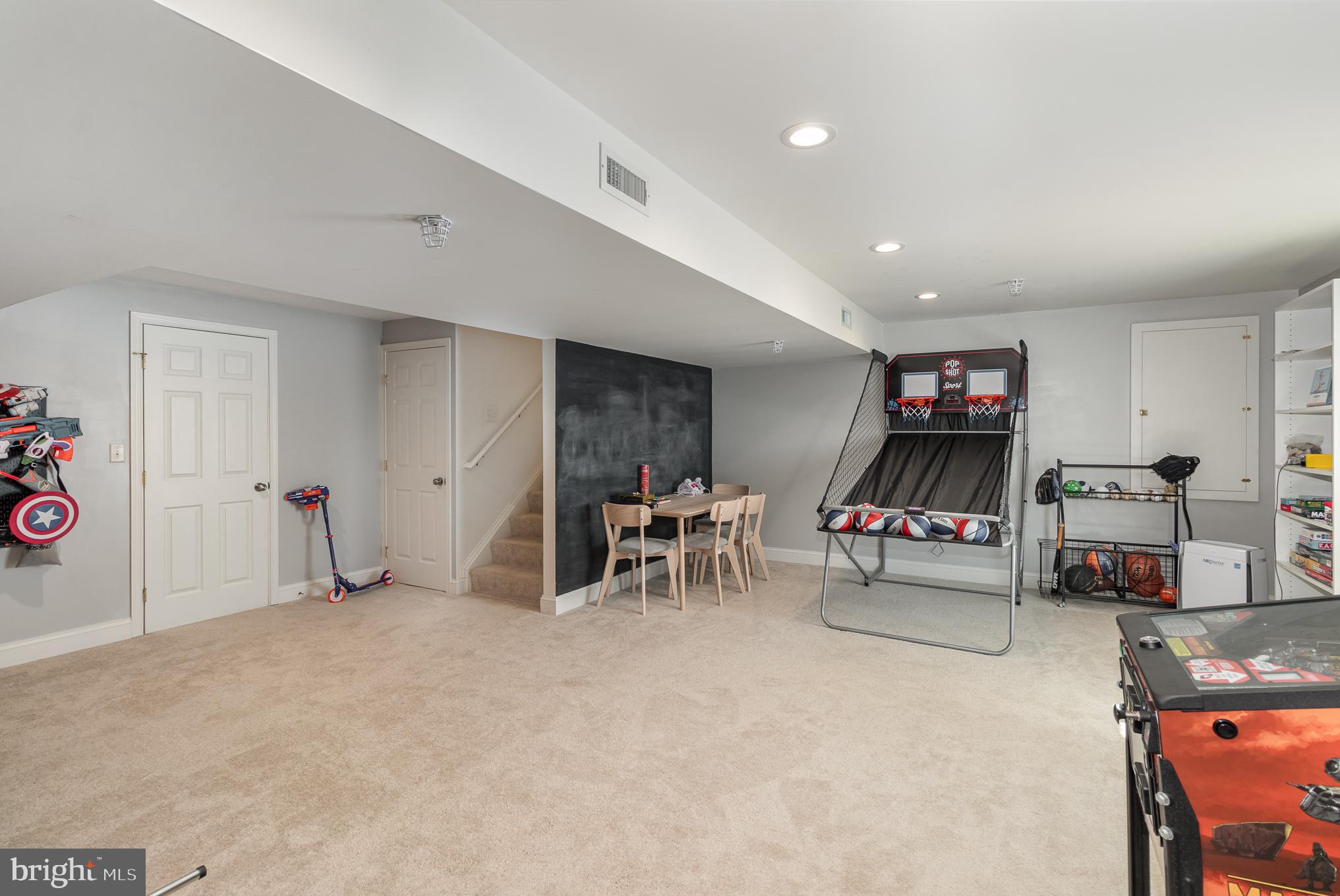 ORCHARD GLEN - Residential