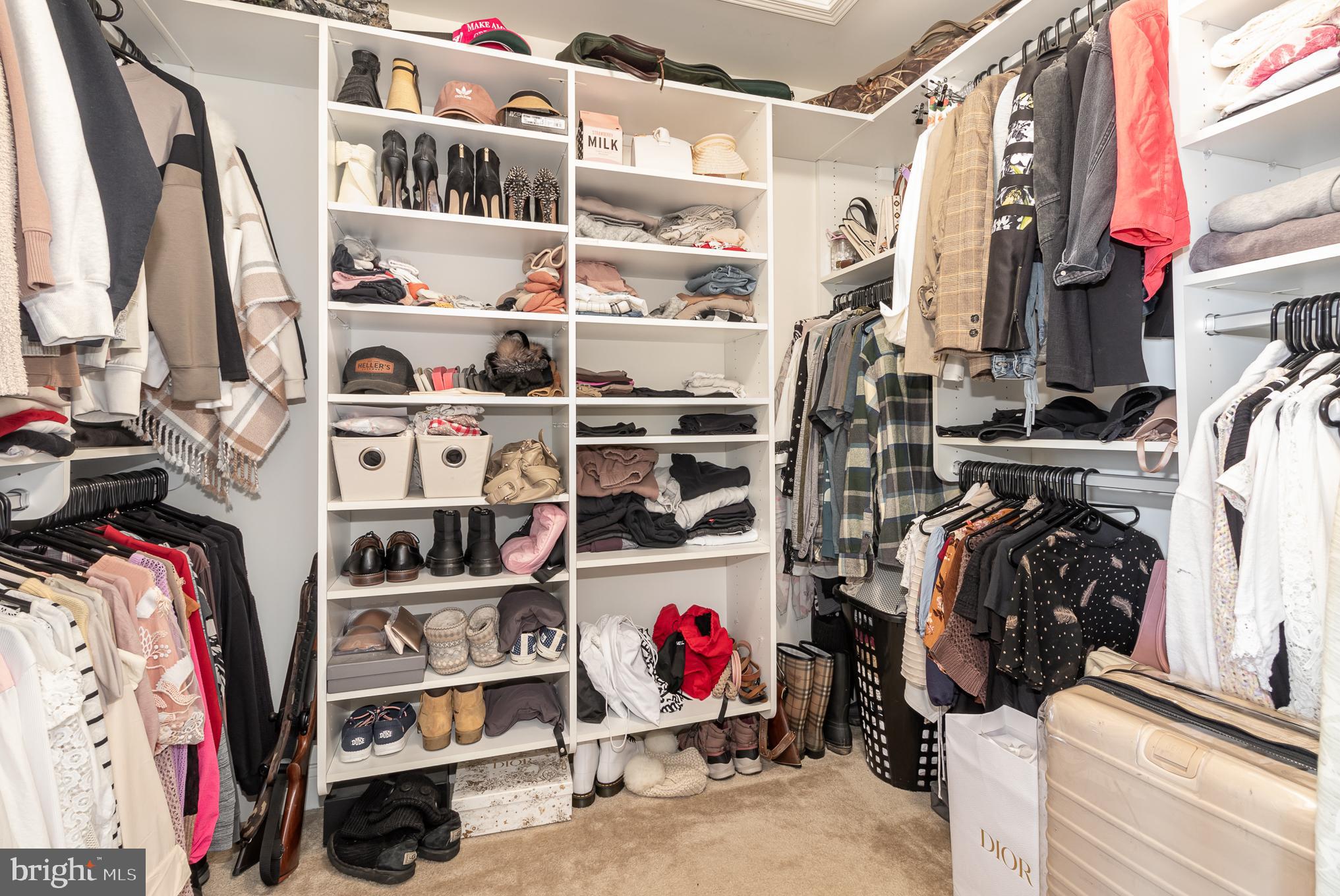 ORCHARD GLEN - Residential