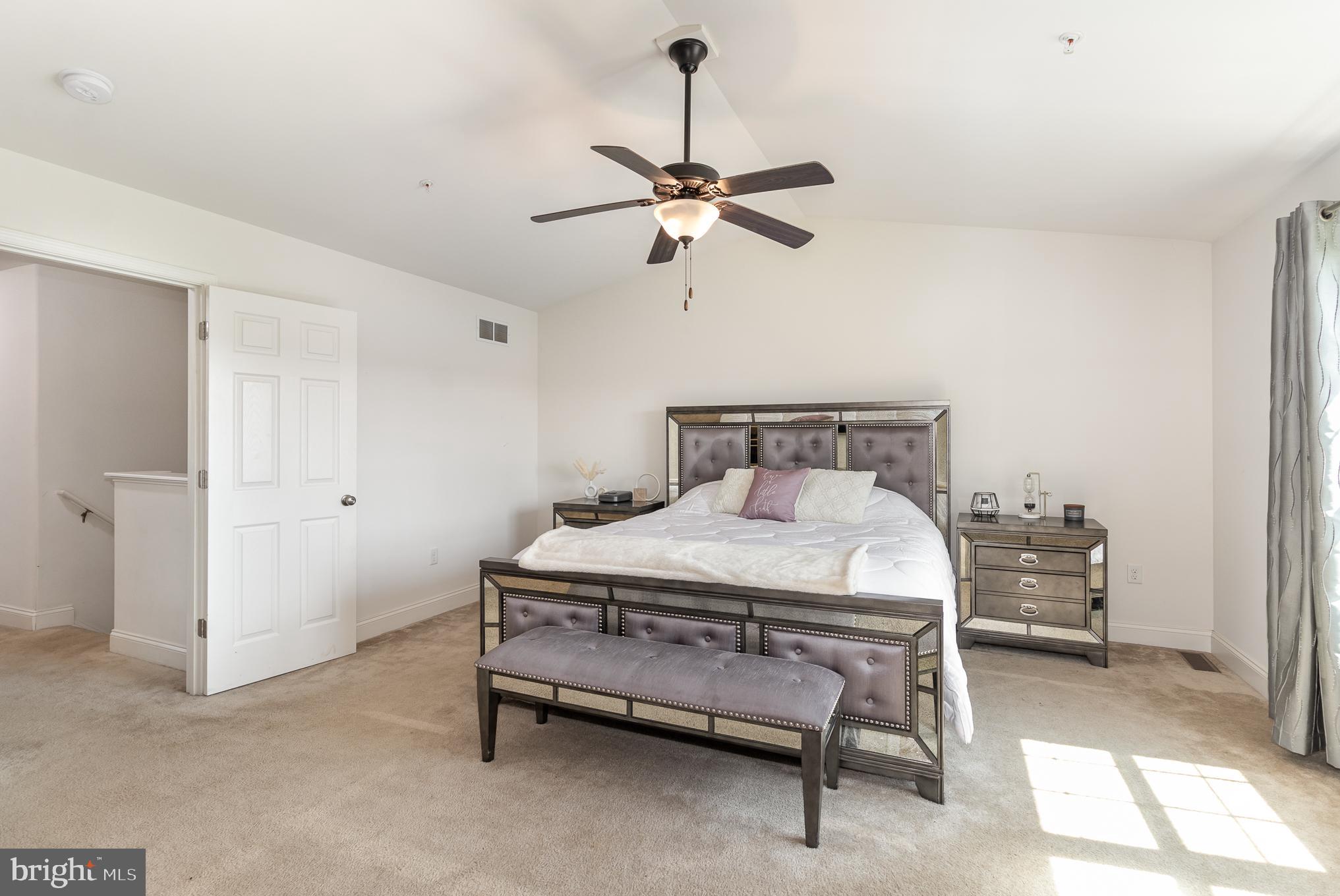 ORCHARD GLEN - Residential