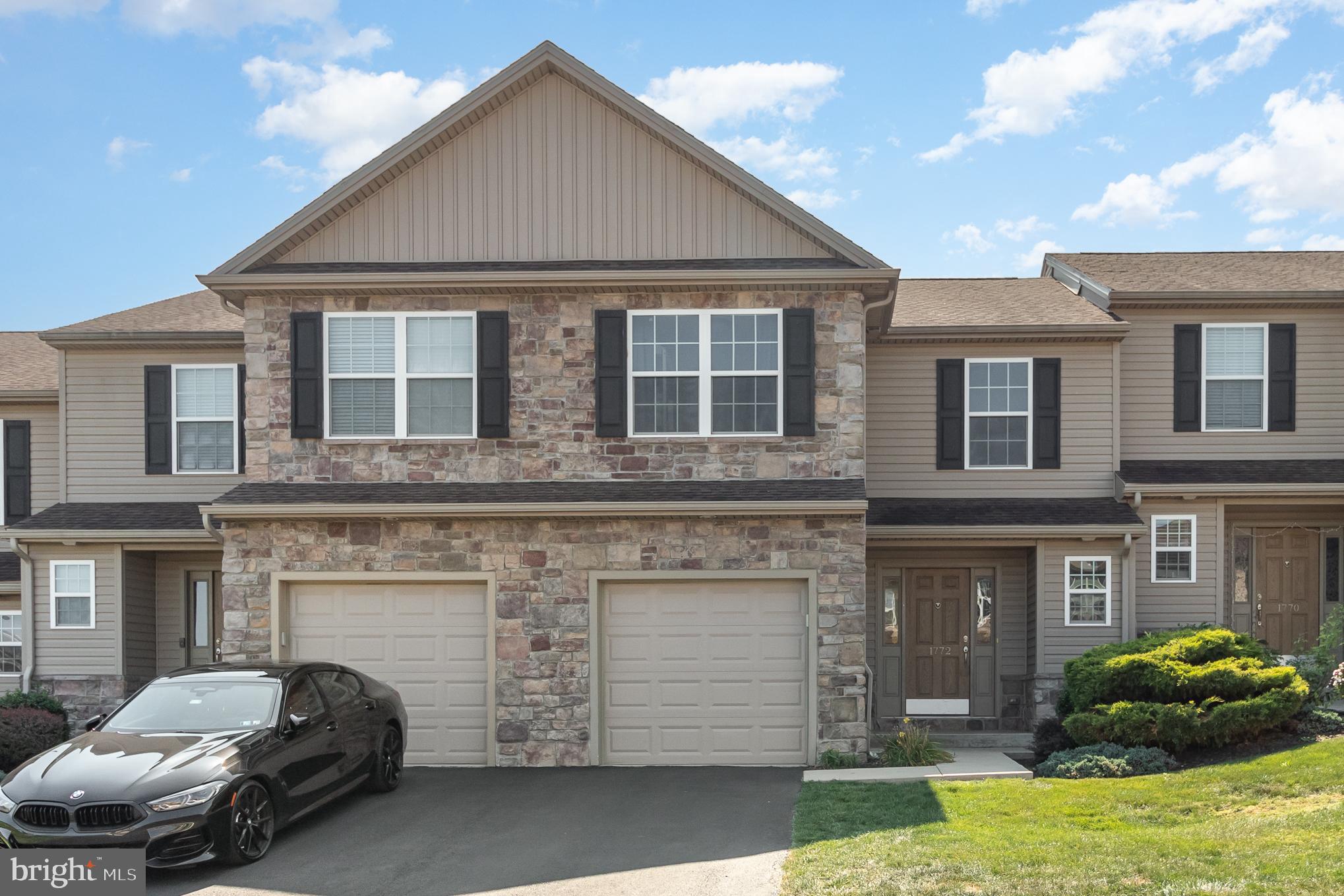 ORCHARD GLEN - Residential