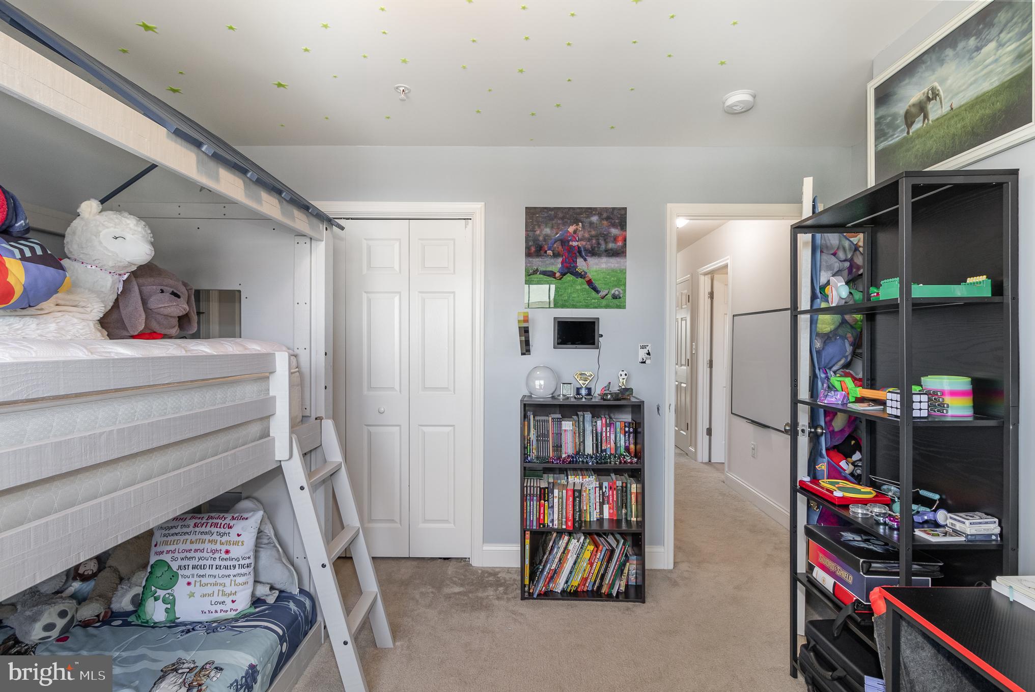 ORCHARD GLEN - Residential