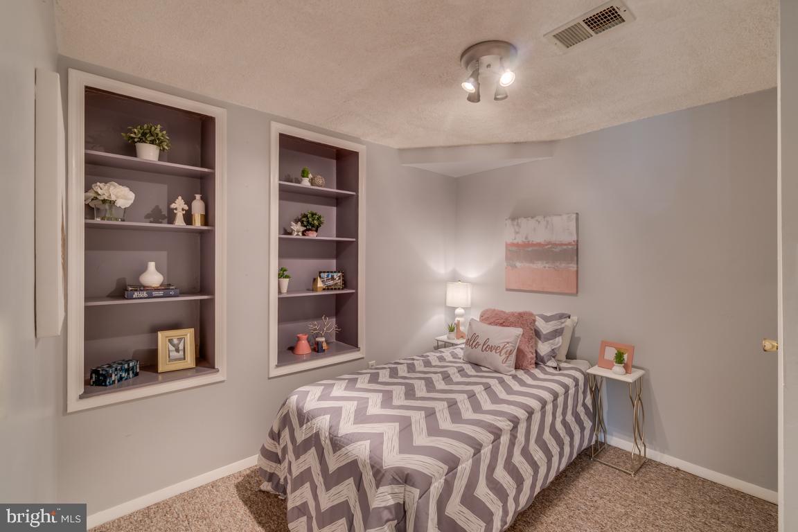 AMBERLEIGH - Residential