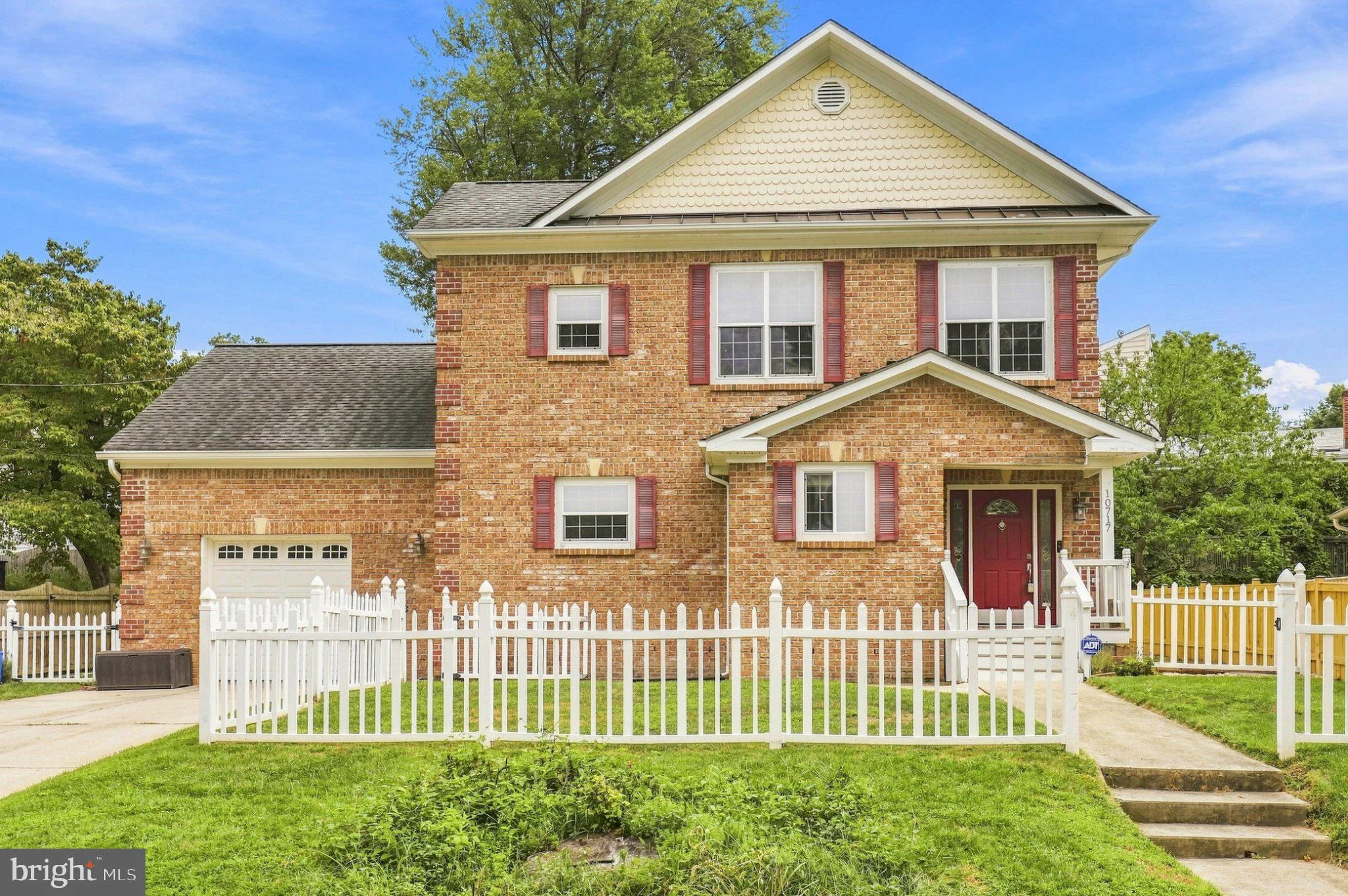 10717 Bentley Lane