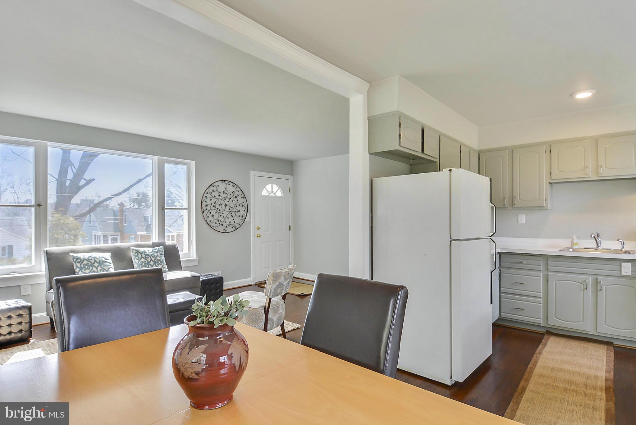 SIXTEENTH ST VILLAGE - Residential