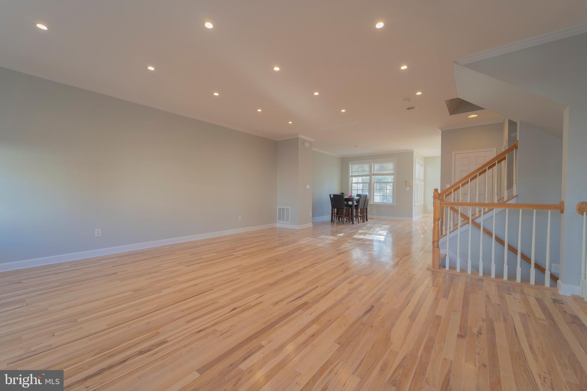 GUNSTON HILL - Residential