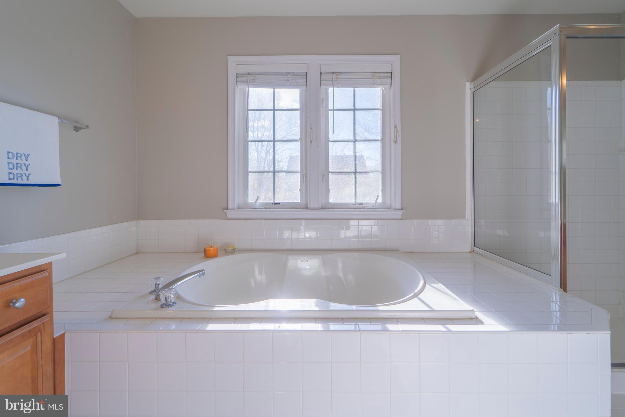 GUNSTON HILL - Residential