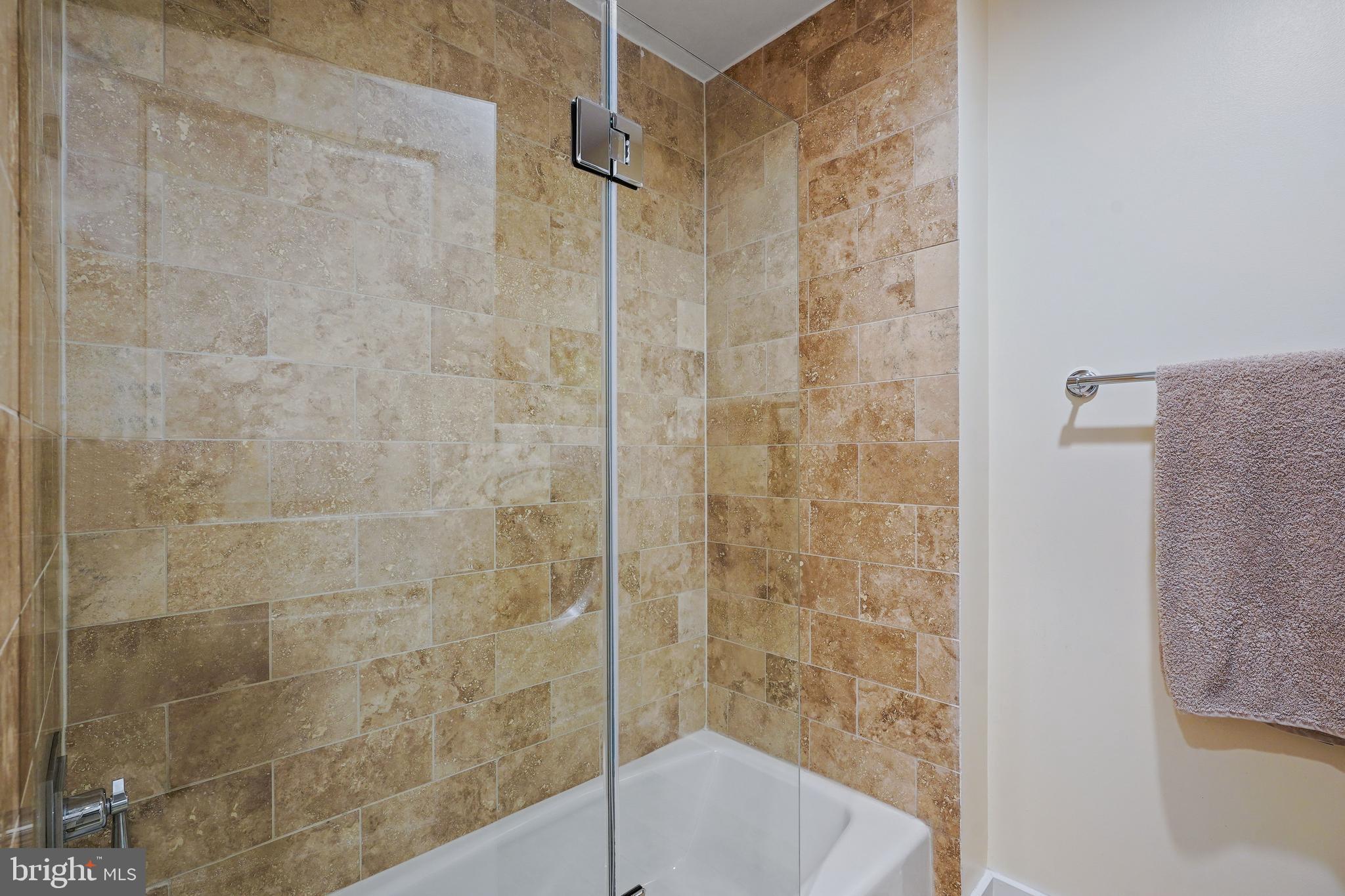 THE WOOSTER AND MERCER LOFTS - Residential