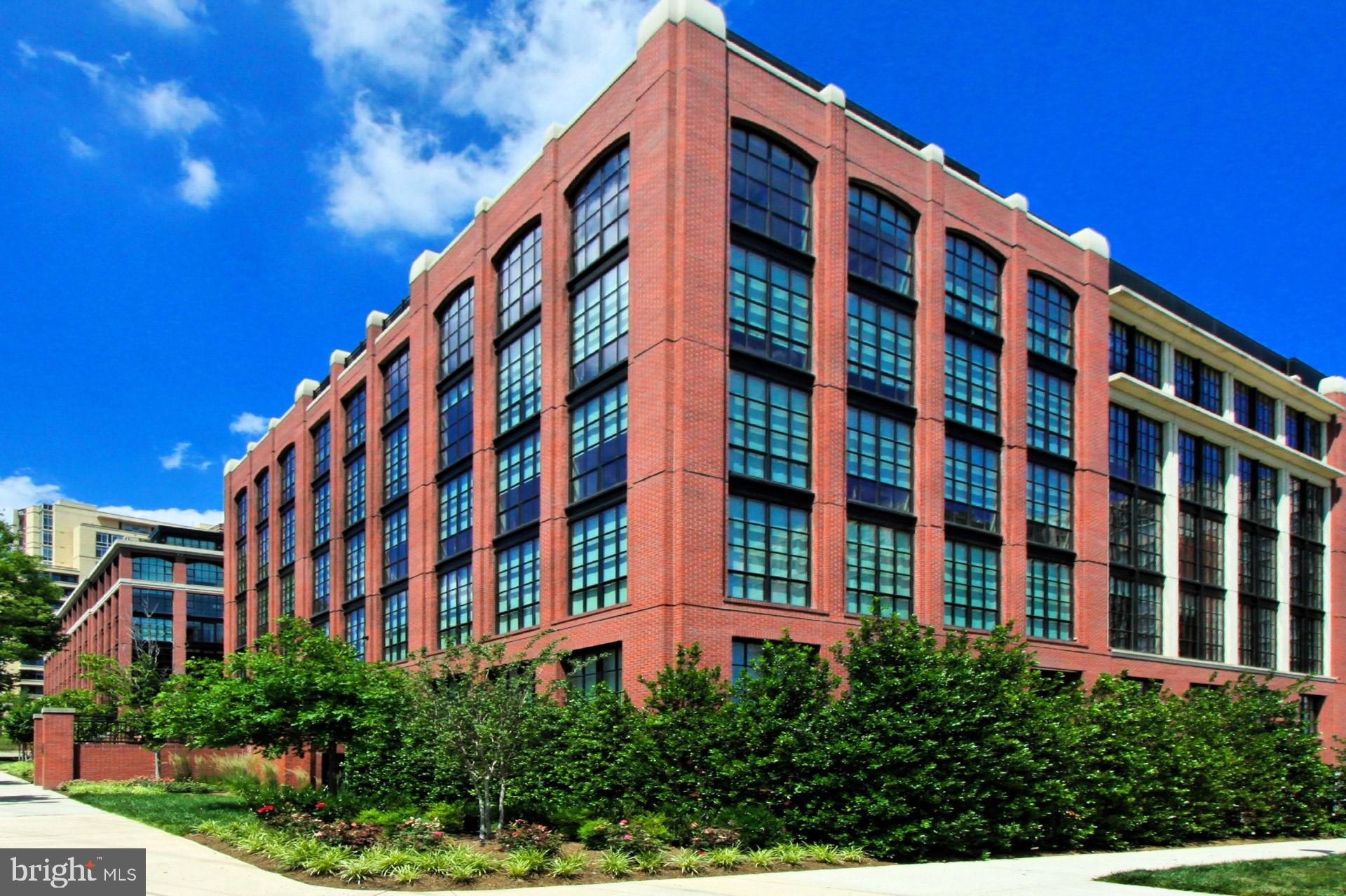 THE WOOSTER AND MERCER LOFTS - Residential