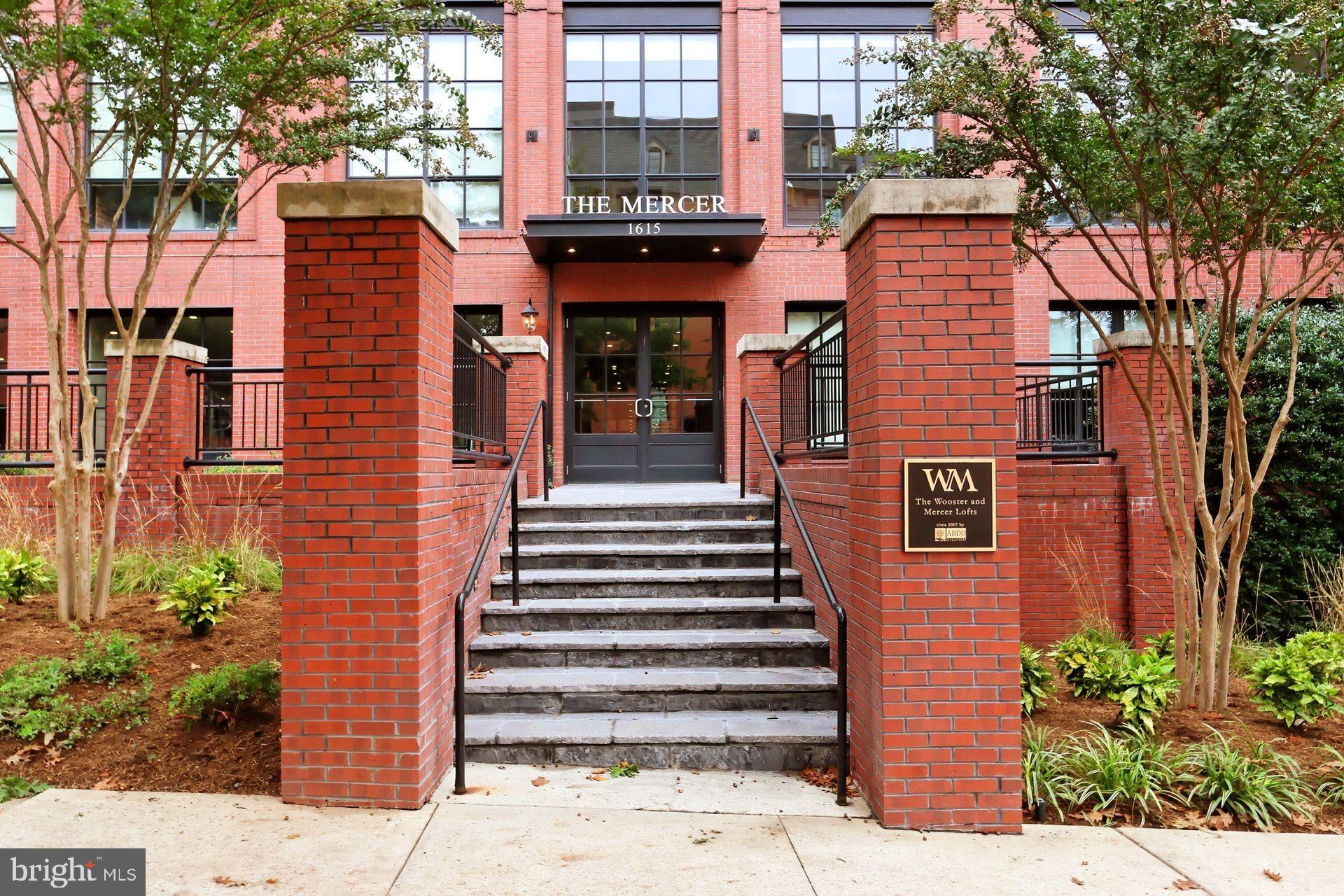 THE WOOSTER AND MERCER LOFTS - Residential