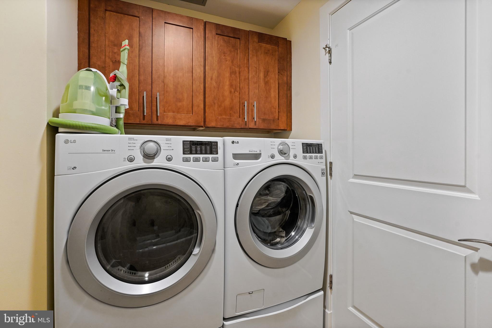 THE WOOSTER AND MERCER LOFTS - Residential