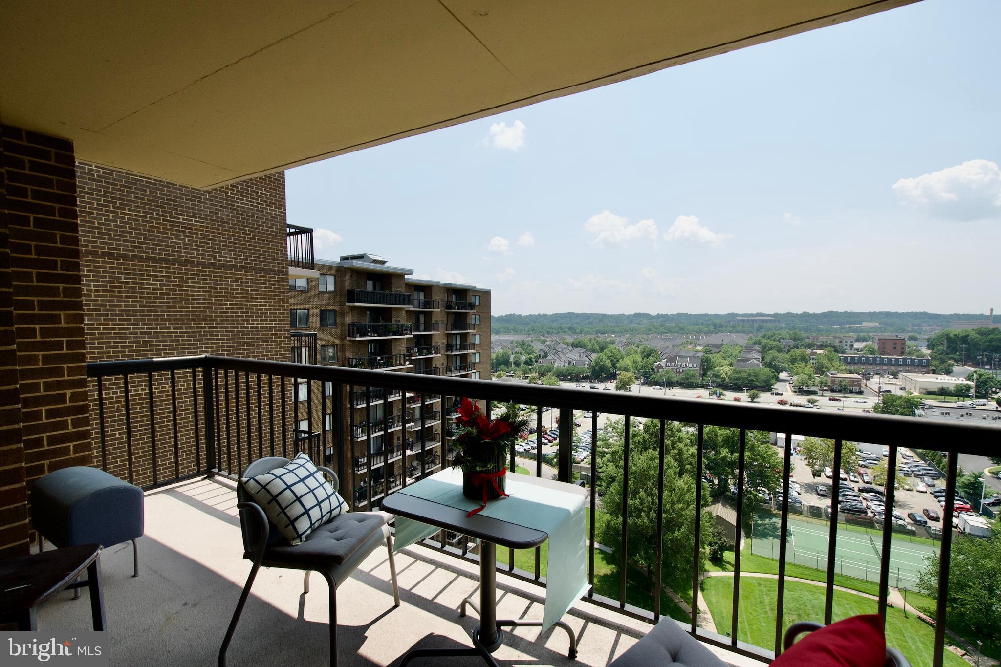 HALLMARK - Residential