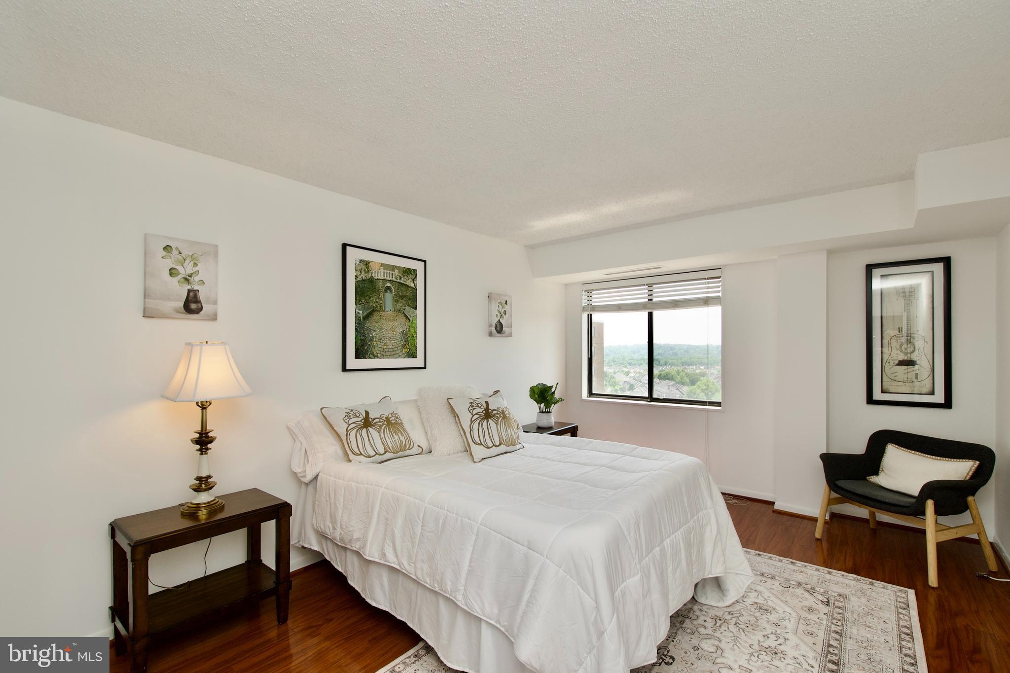 HALLMARK - Residential