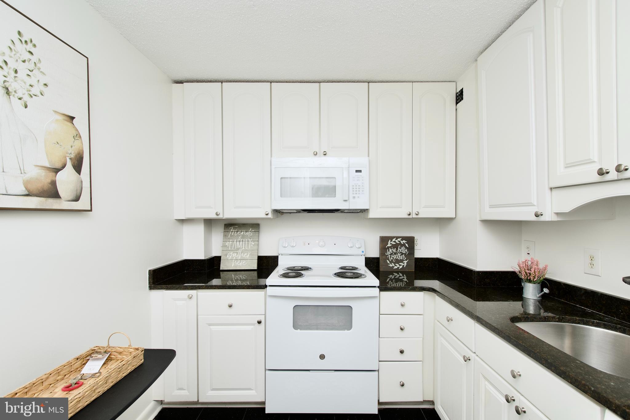 HALLMARK - Residential