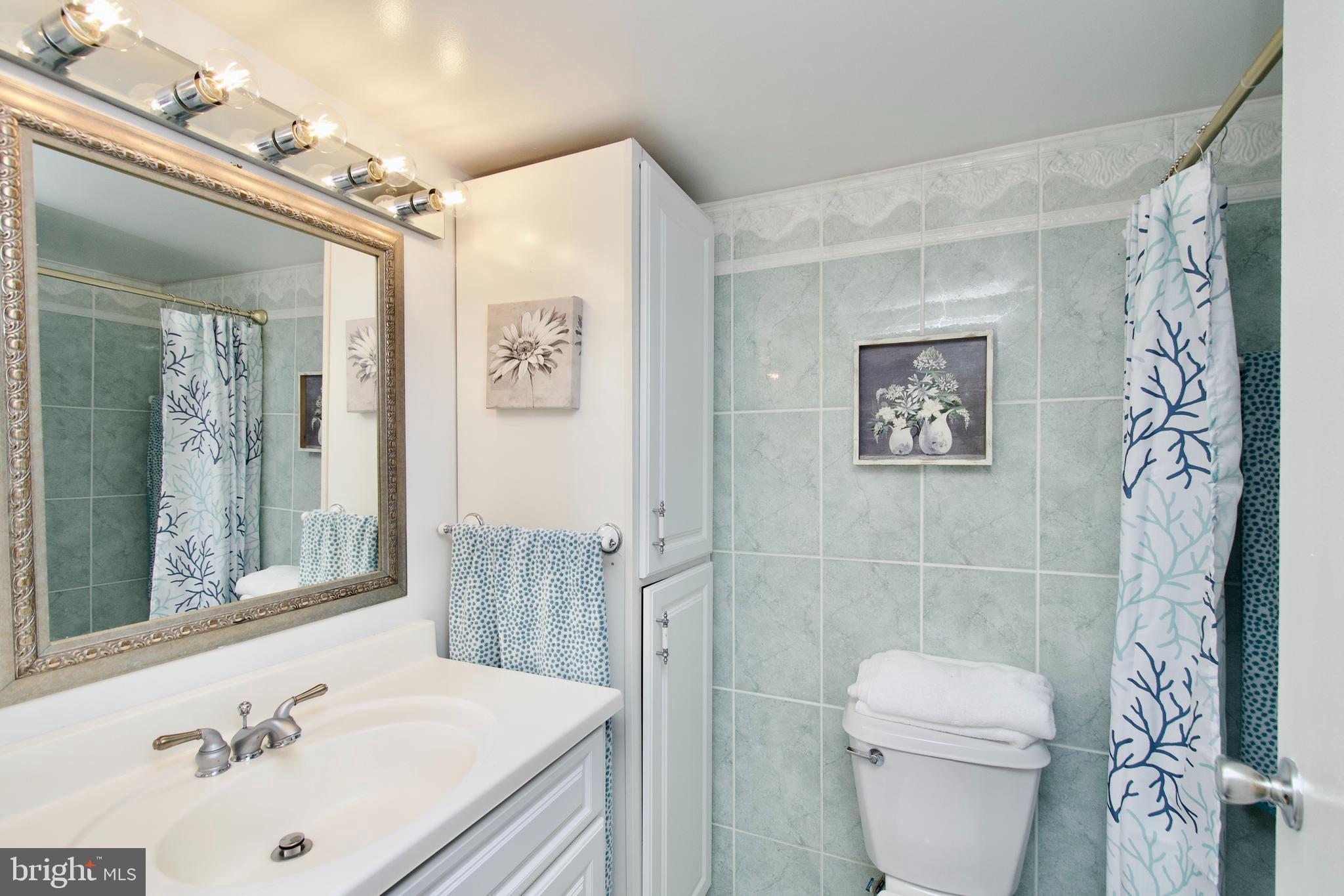 HALLMARK - Residential