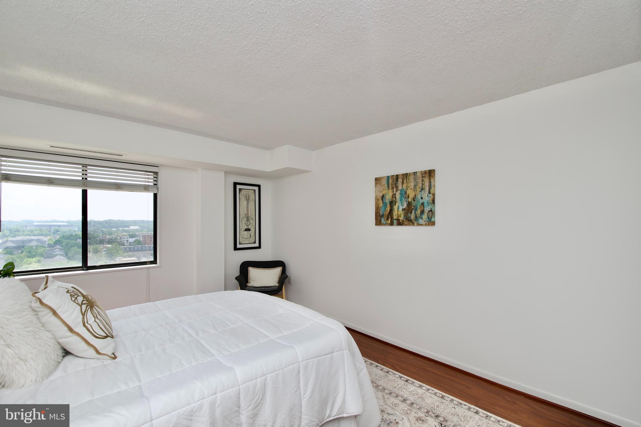 HALLMARK - Residential