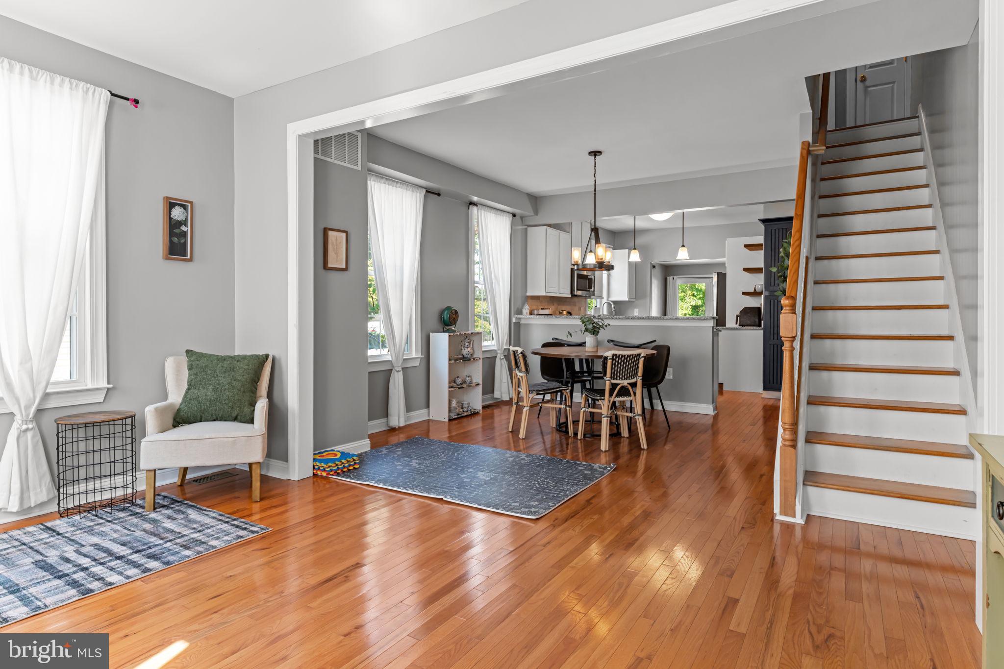 611 CINNAMINSON STREET
