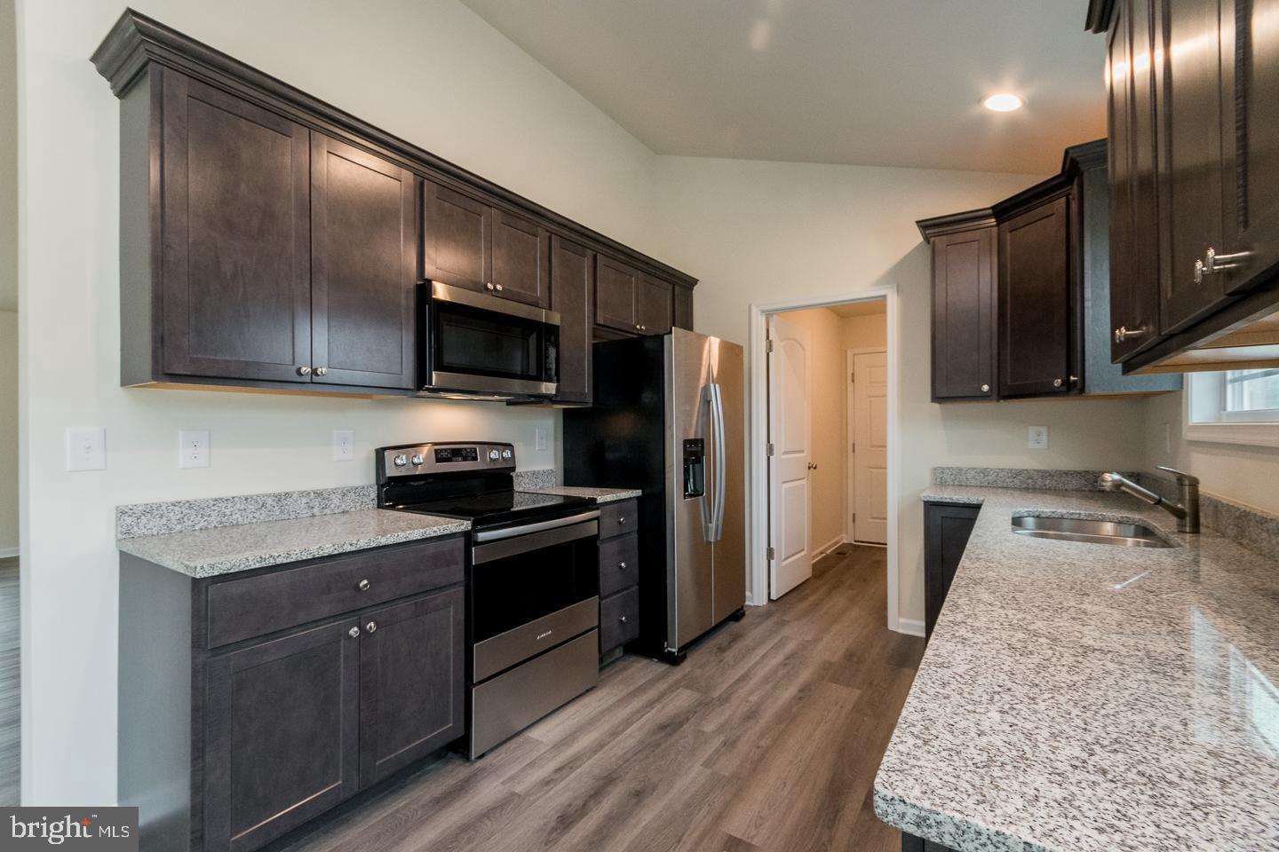 ORCHARD VIEW ESTATES - Residential