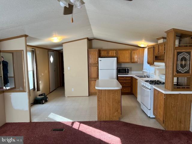 HARFORD MOBILE VILLAGE - Residential