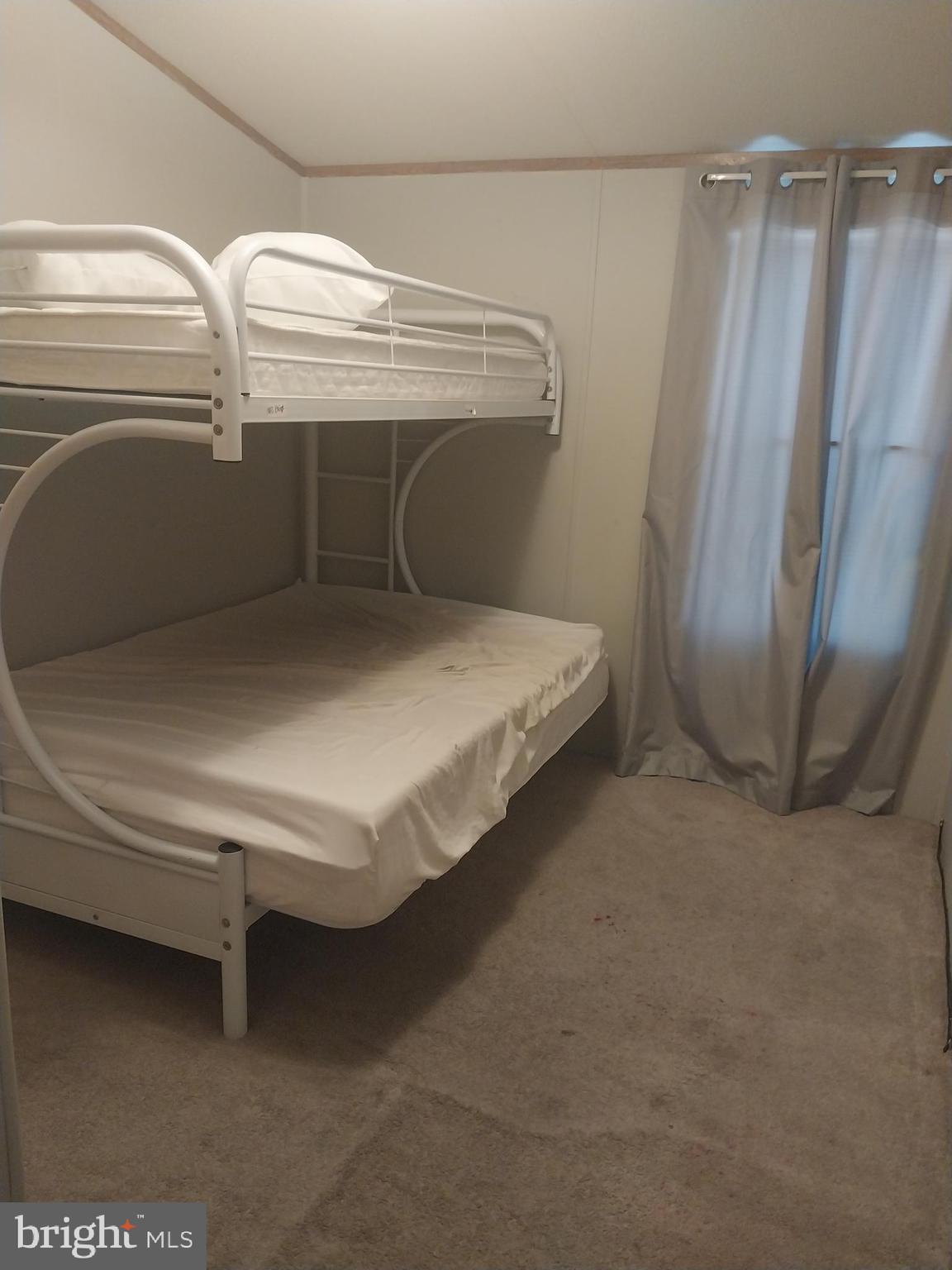 HARFORD MOBILE VILLAGE - Residential