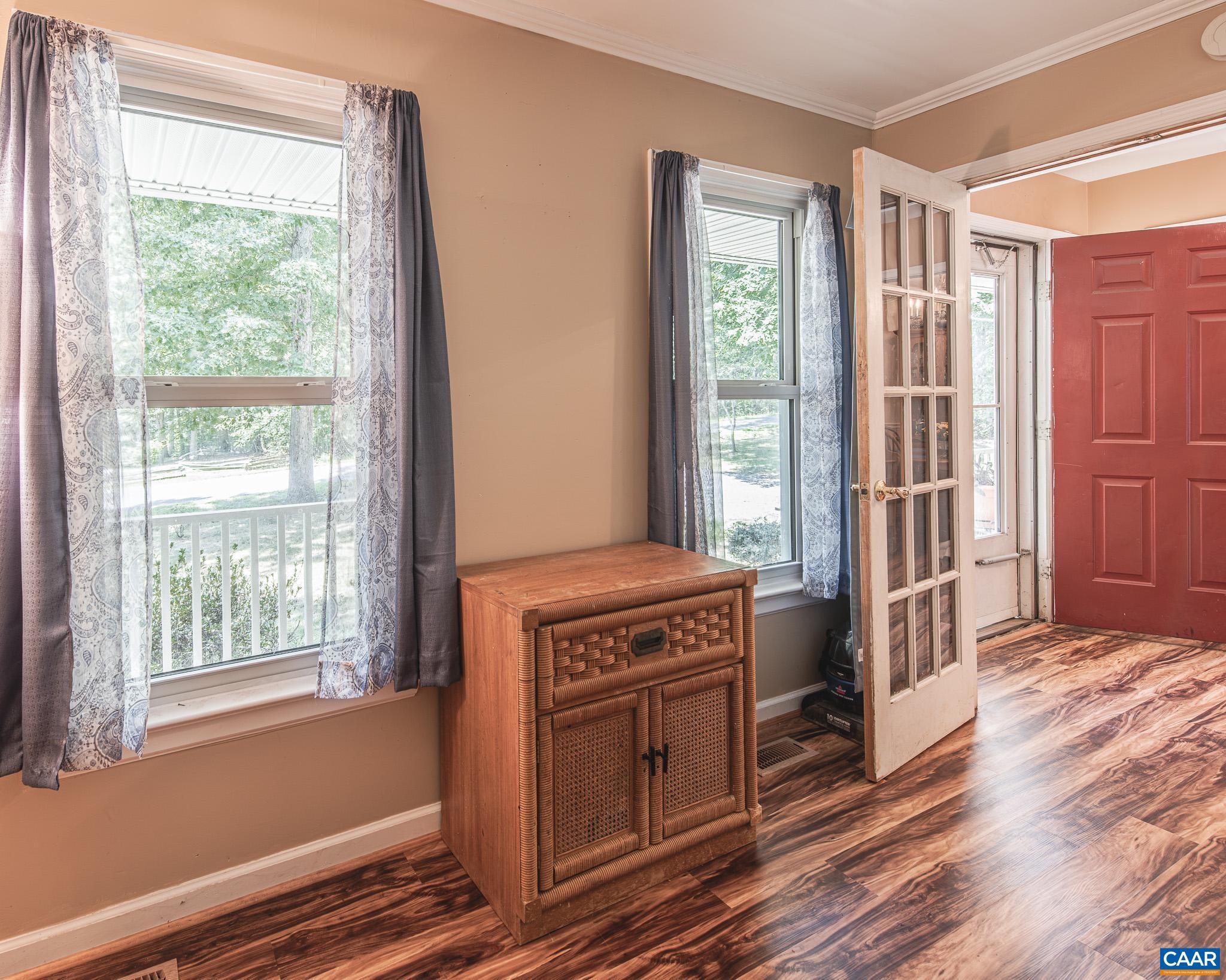 BLACK WALNUT RUN ESTATES - Residential