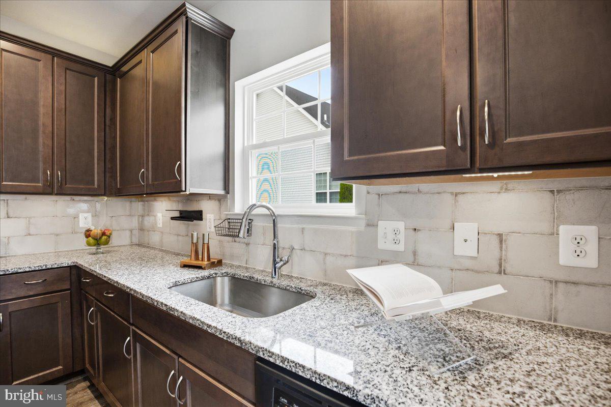 PRINCE FREDERICK CROSSING - Residential