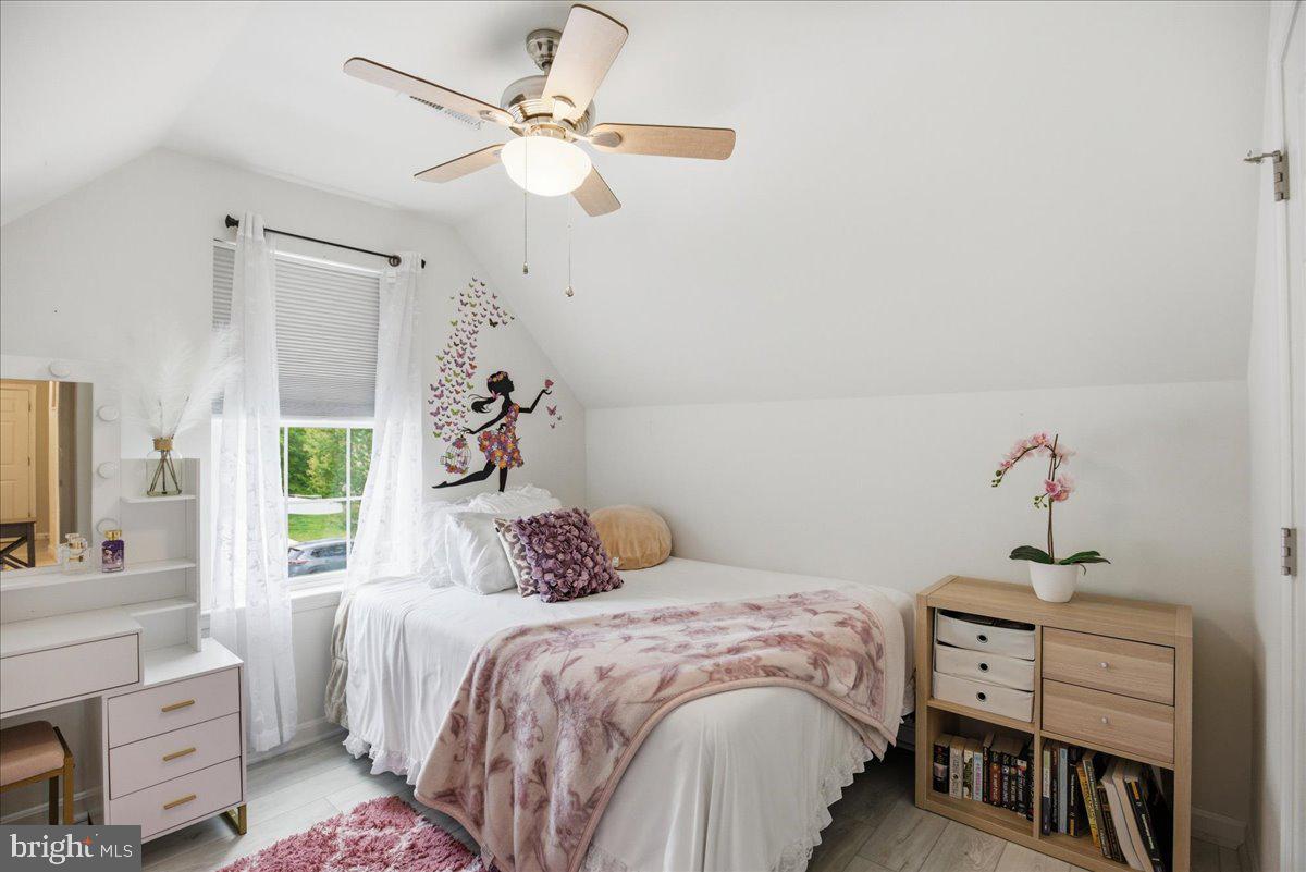 PRINCE FREDERICK CROSSING - Residential