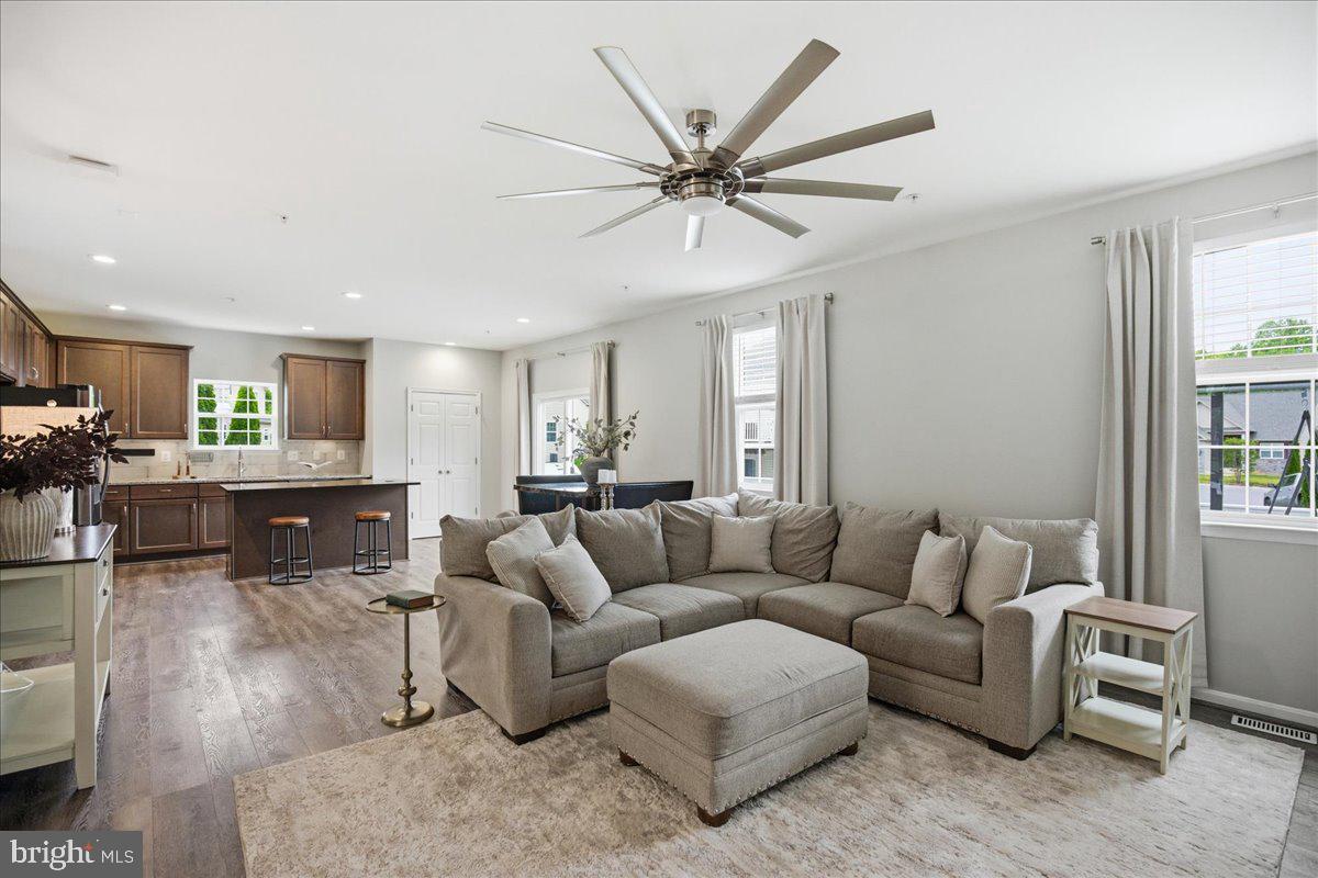 PRINCE FREDERICK CROSSING - Residential
