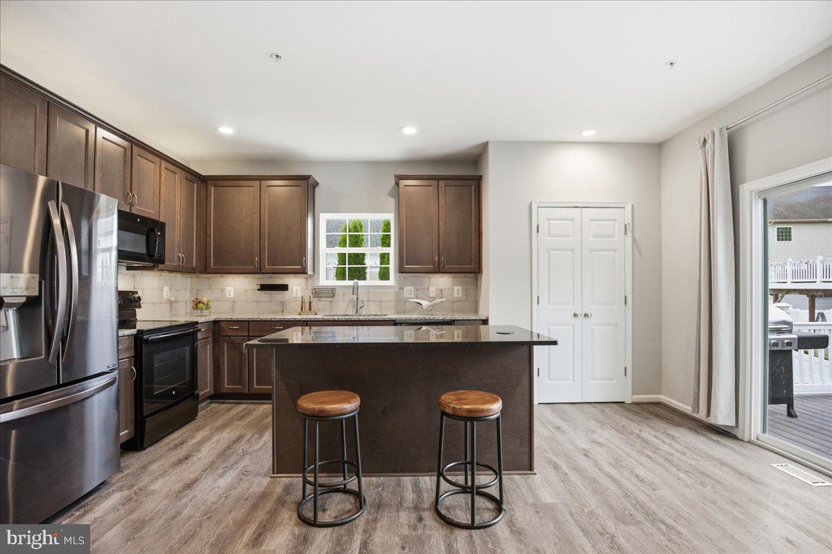 PRINCE FREDERICK CROSSING - Residential