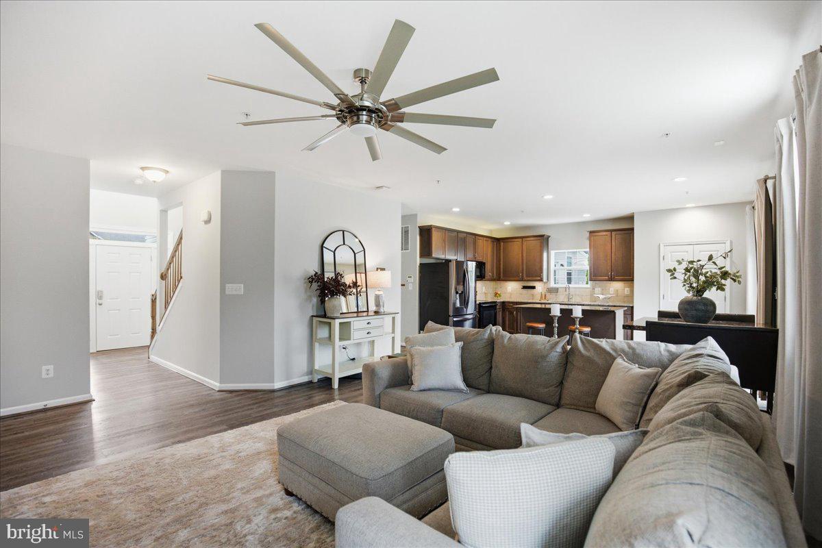 PRINCE FREDERICK CROSSING - Residential