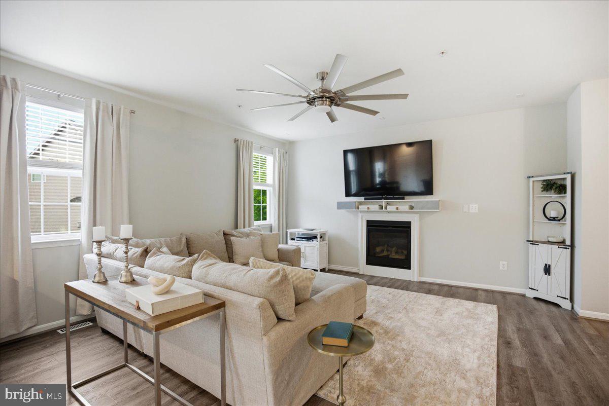 PRINCE FREDERICK CROSSING - Residential