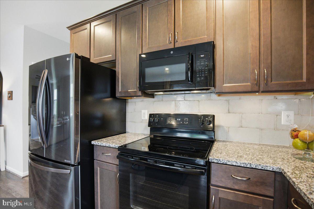 PRINCE FREDERICK CROSSING - Residential