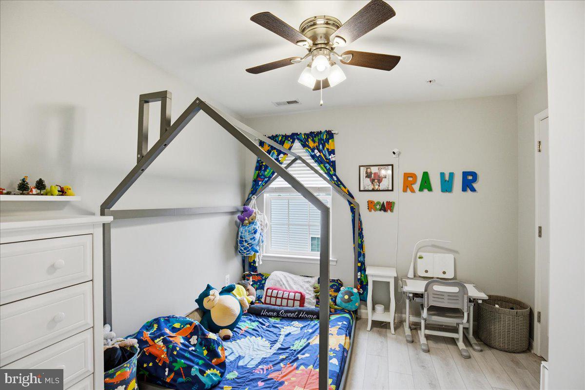 PRINCE FREDERICK CROSSING - Residential