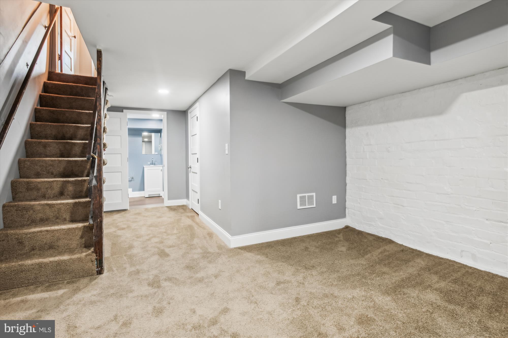 BROOKLYN - Residential