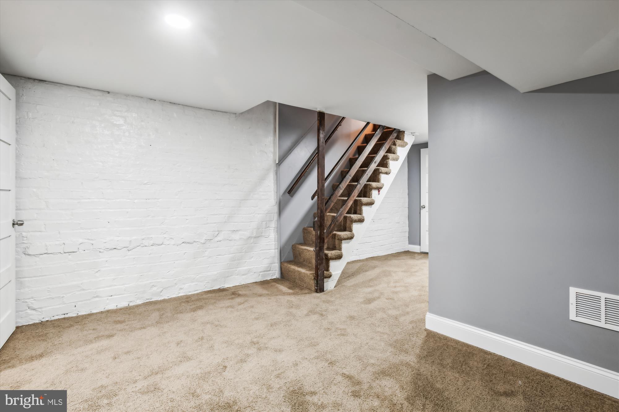 BROOKLYN - Residential