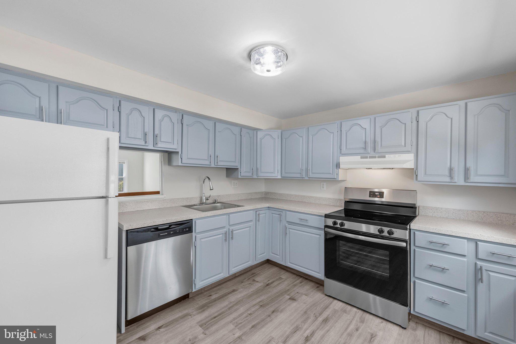224 GLENDA COURT