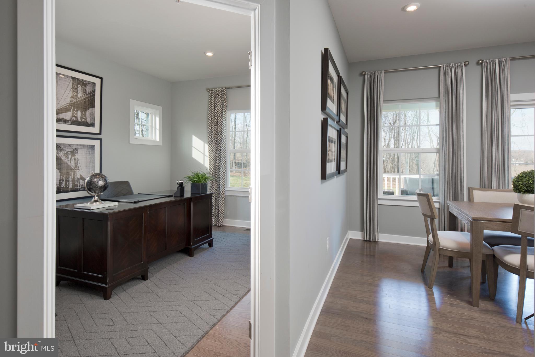 HERITAGE WOODS - Residential