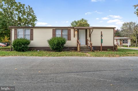 3486 LIL WOLF DRIVE OREFIELD PA 18069