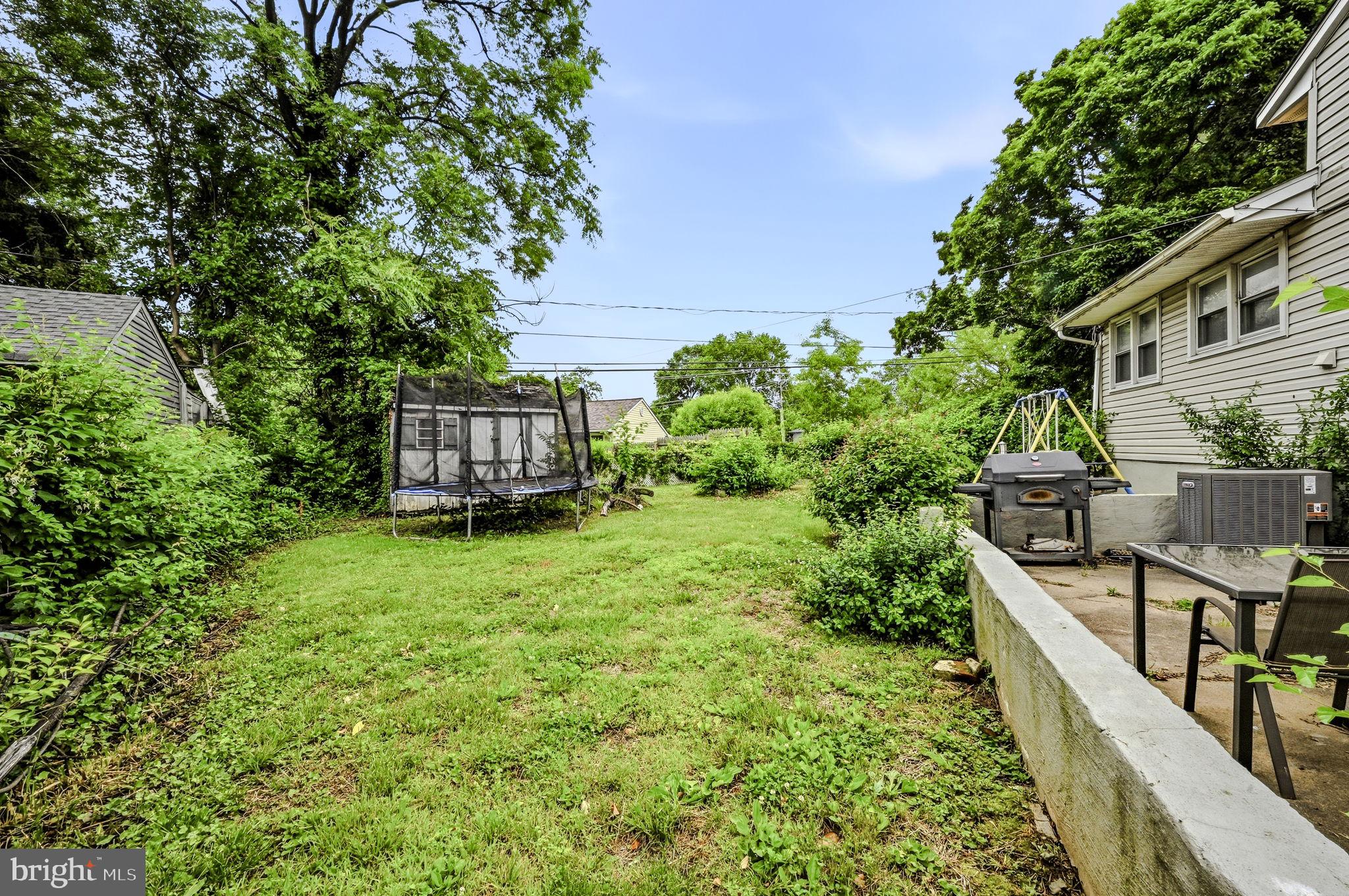 OVERVIEW GARDENS - Residential