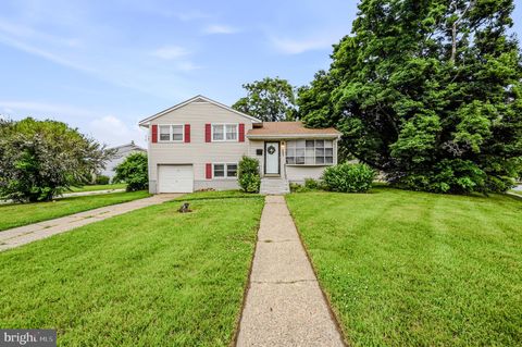 Tiny photo for 103 Memorial Drive, NEW CASTLE, DE 19720 (MLS # DENC2103640)
