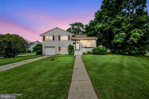Tiny photo for 103 Memorial Drive, NEW CASTLE, DE 19720 (MLS # DENC2103640)