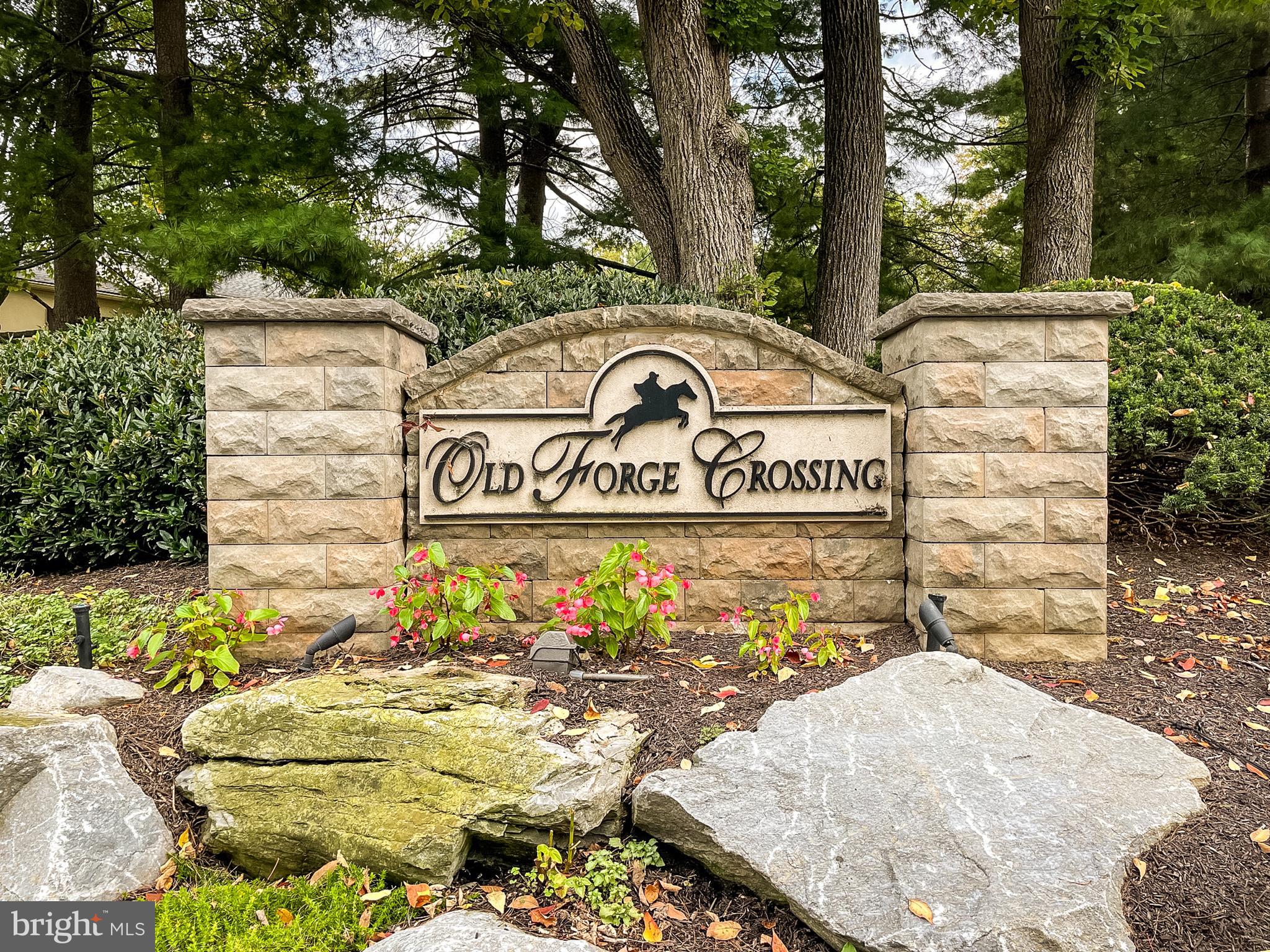 Welcome to your perfect home or investment opportunity! This beautifully updated and freshly painted 1 bedroom, 1 bath condo is move-in ready and packed with value. Located in a highly sought-after community, this condo offers convenience, comfort, and a lifestyle that blends relaxation with activity.
Enjoy the peace of mind that comes with a brand new HVAC system, ensuring year-round comfort. The open floor plan offers a bright and airy living space, with modern updates that create a fresh, inviting atmosphere. The bedroom is spacious, with ample closet space, and the bathroom is sleek and updated.
Outside, the community offers fantastic amenities including a pool, well-maintained tennis courts, and scenic walking trails perfect for outdoor enthusiasts. Whether you're looking to unwind or stay active, there's something for everyone. This condo is not just a home, but also a smart investment with strong potential for rental income in a desirable area. The location is unbeatable, offering easy access to shopping, dining, and major highways, making it a convenient choice for commuters and residents alike. Don’t miss out on this incredible opportunity to own in this perfect community! Whether you're a first-time buyer, downsizer, or investor, this condo is the complete package.
