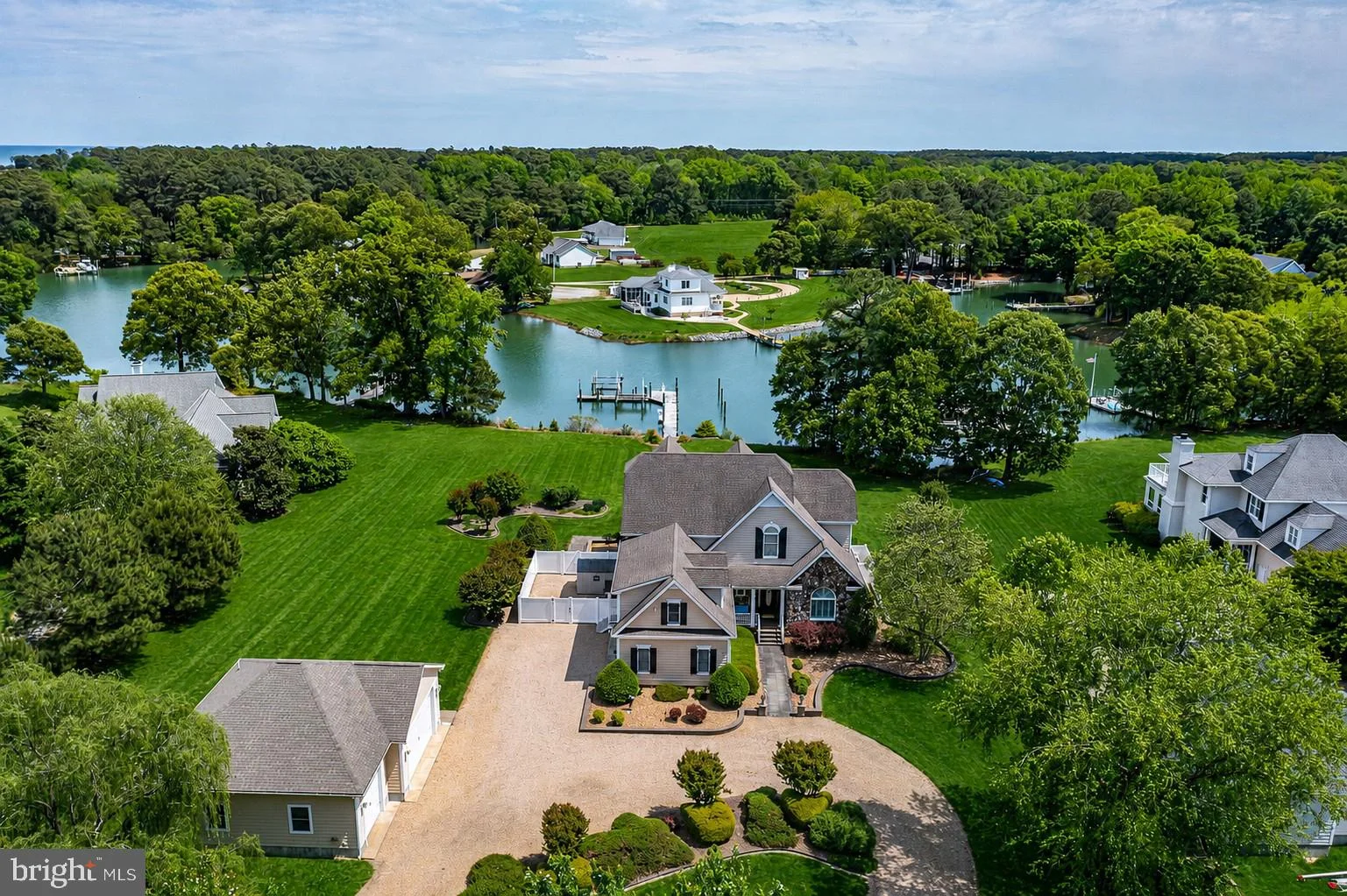 310 Old Point Road, White Stone, VA, 22578