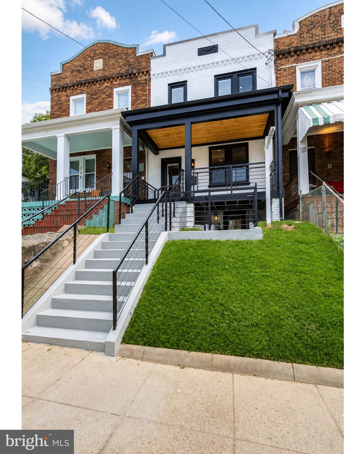 710 FARRAGUT STREET NW