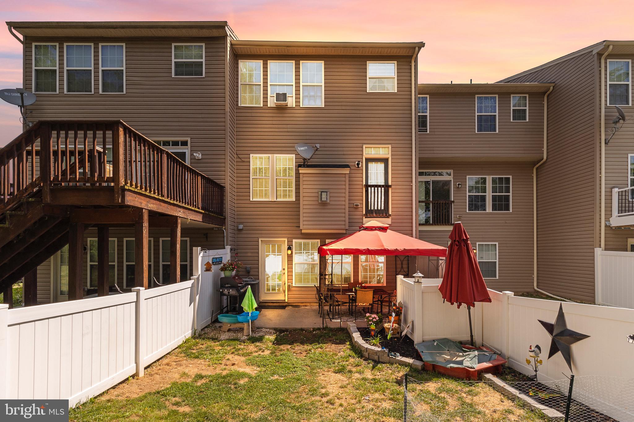 BROOKFIELD ON THE POTOMAC - Residential