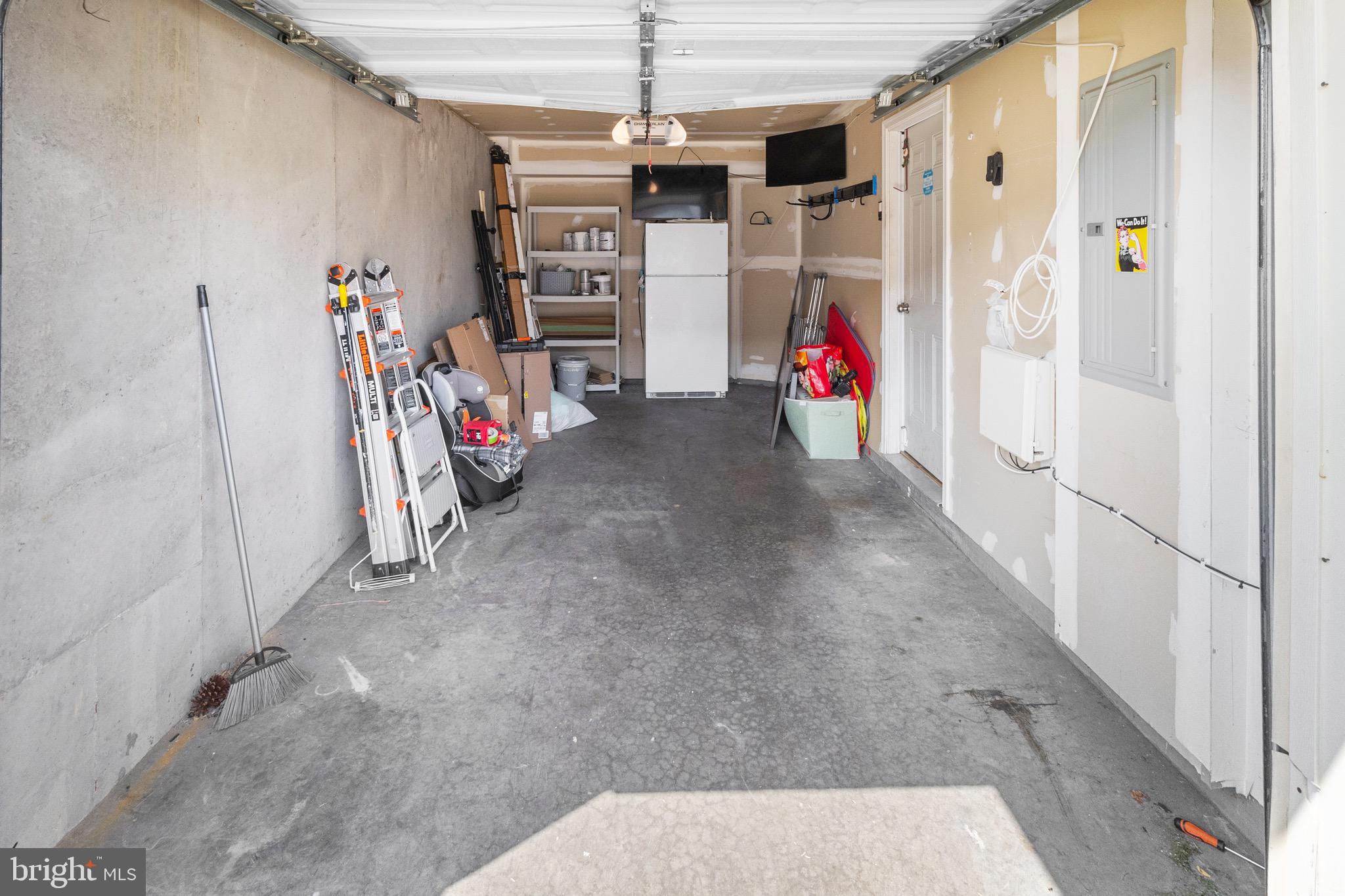 BROOKFIELD ON THE POTOMAC - Residential