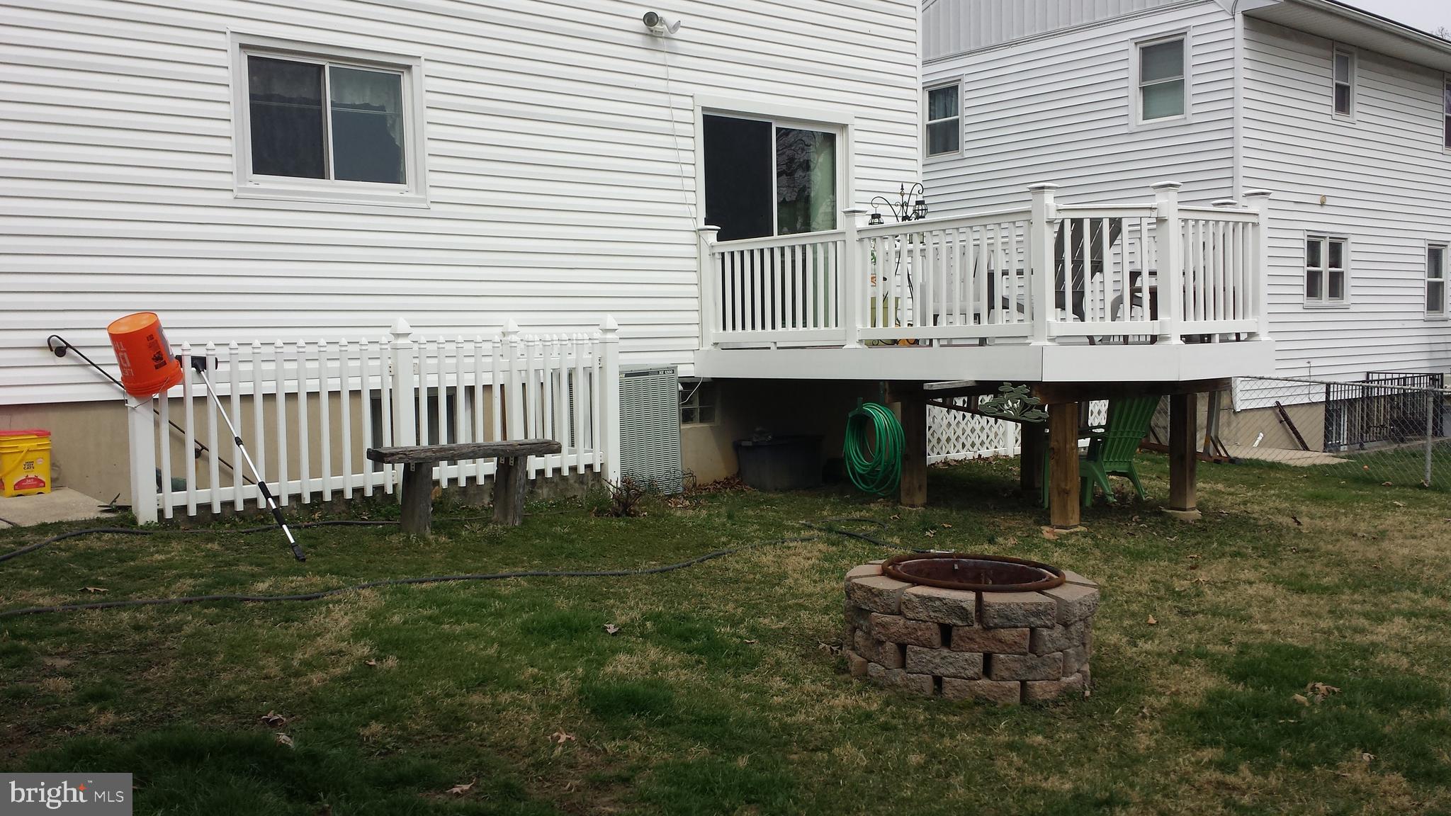 HILLENDALE FARMS - Residential