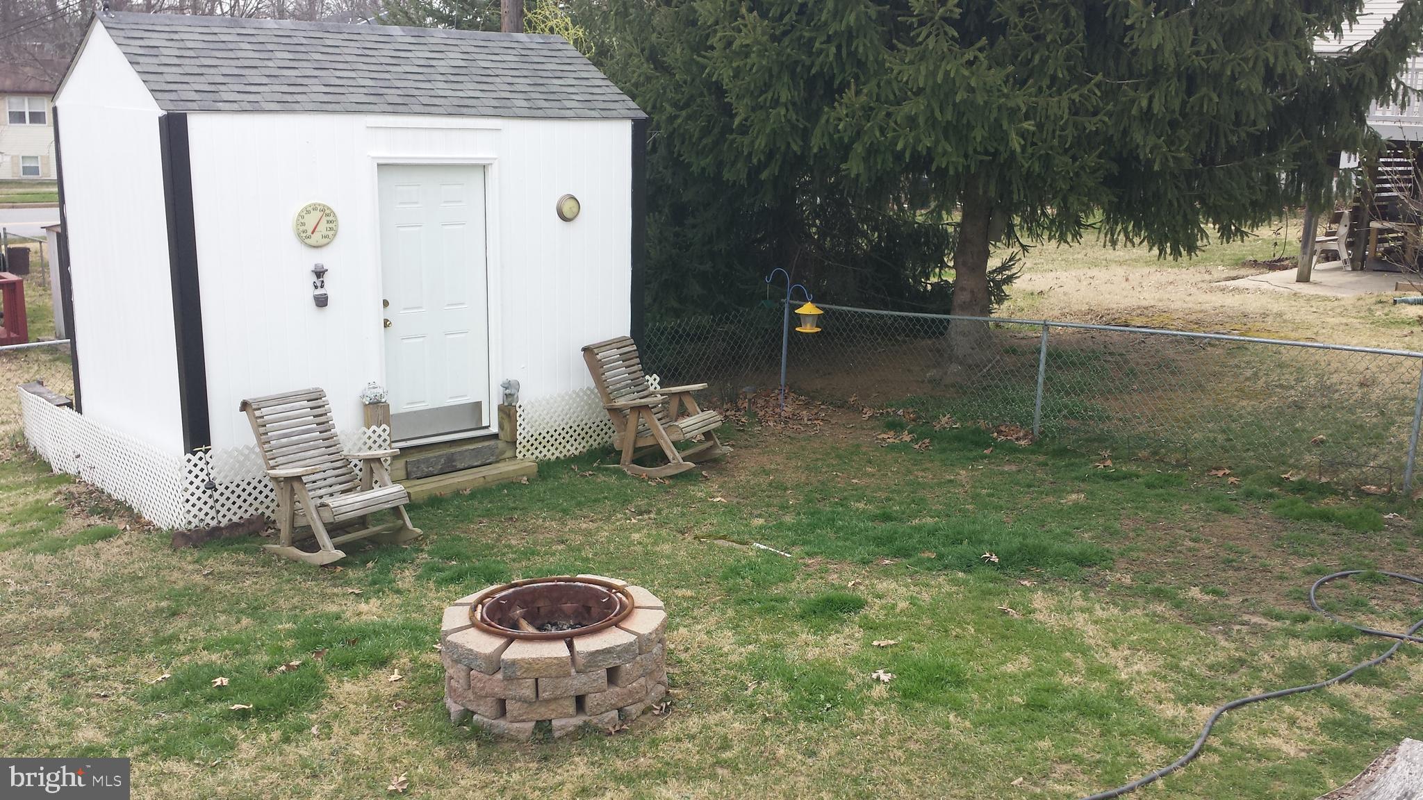 HILLENDALE FARMS - Residential