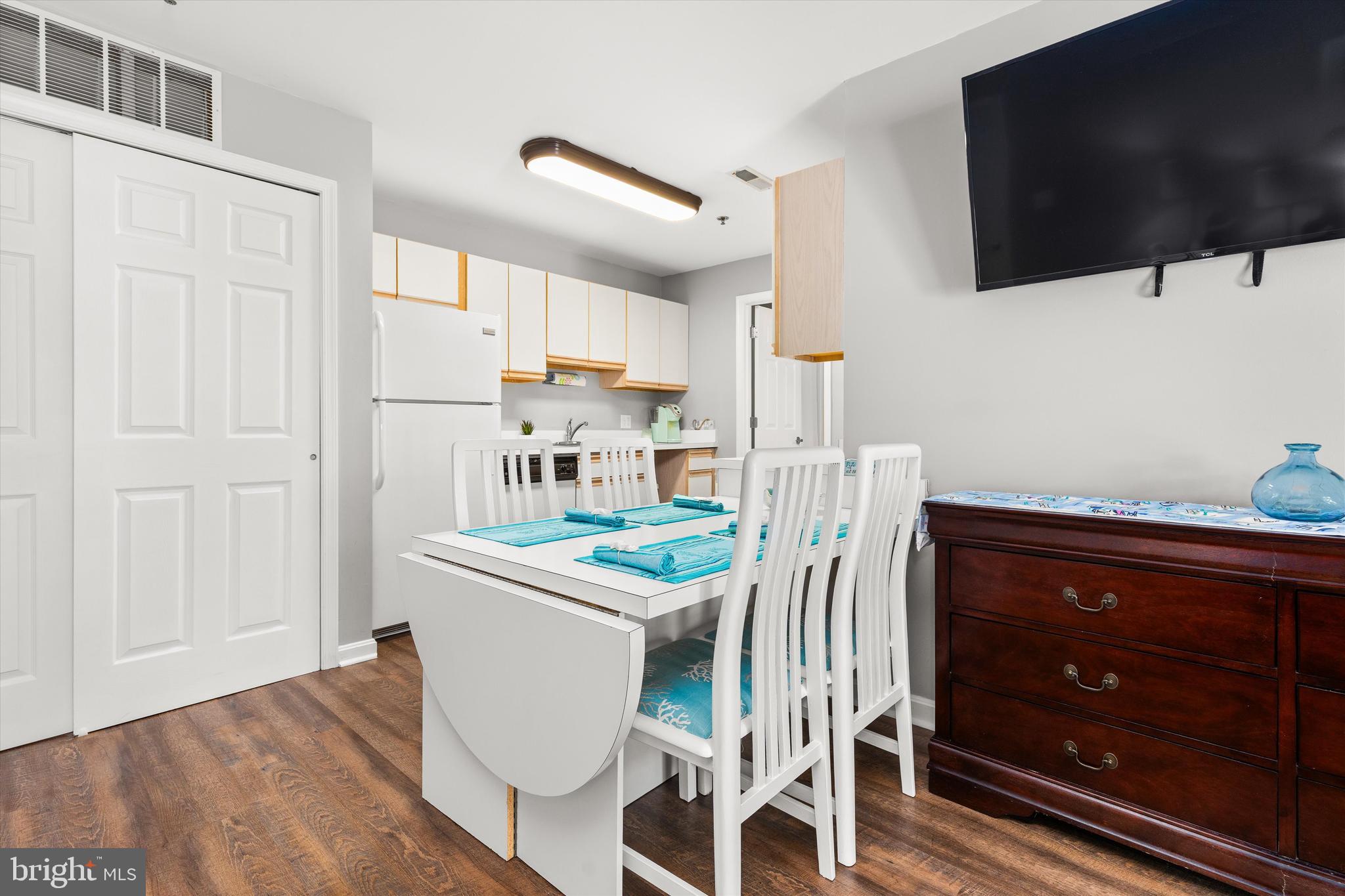 HERON HARBOUR - Residential