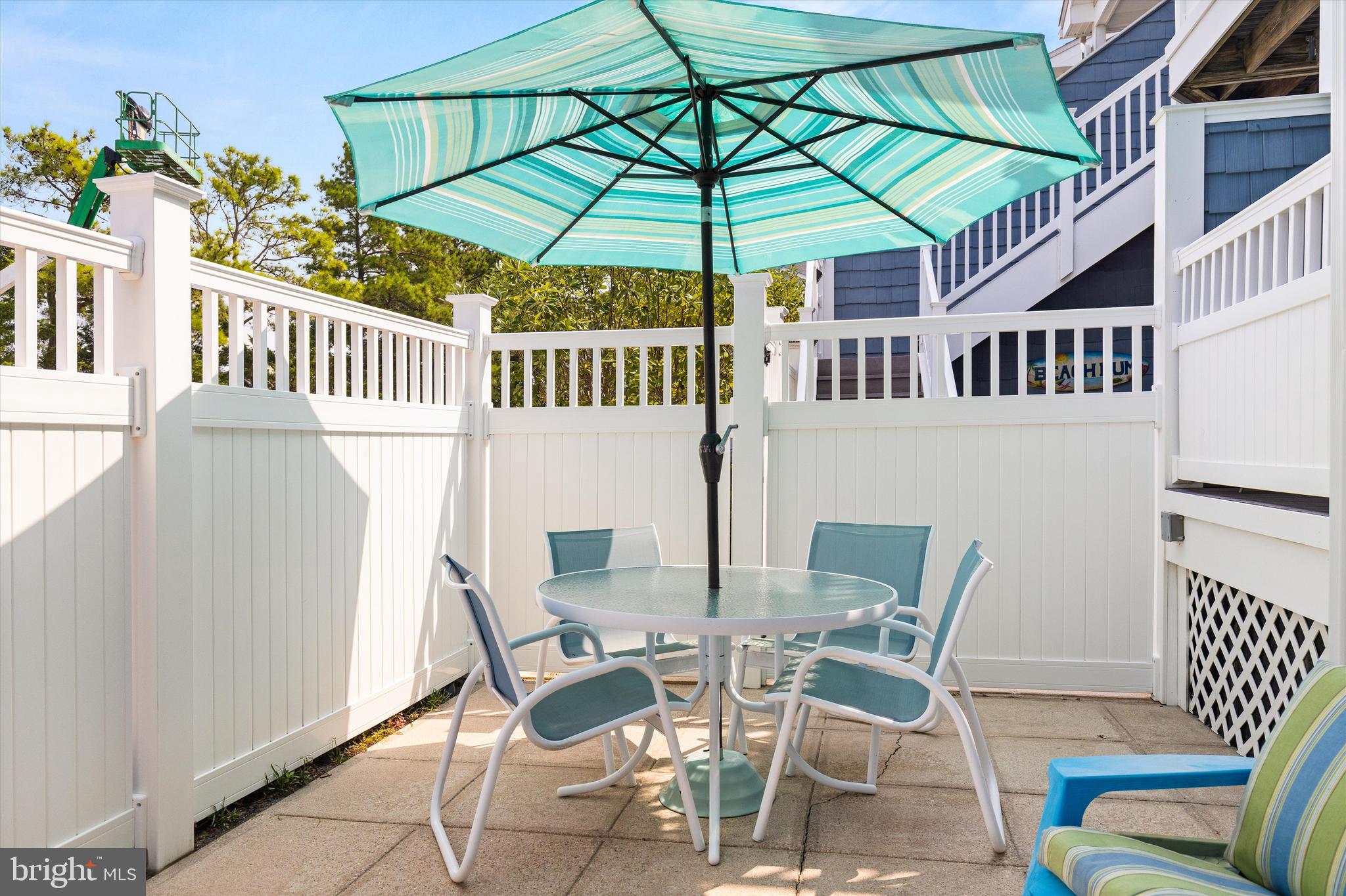 201 S HERON DRIVE 8E1