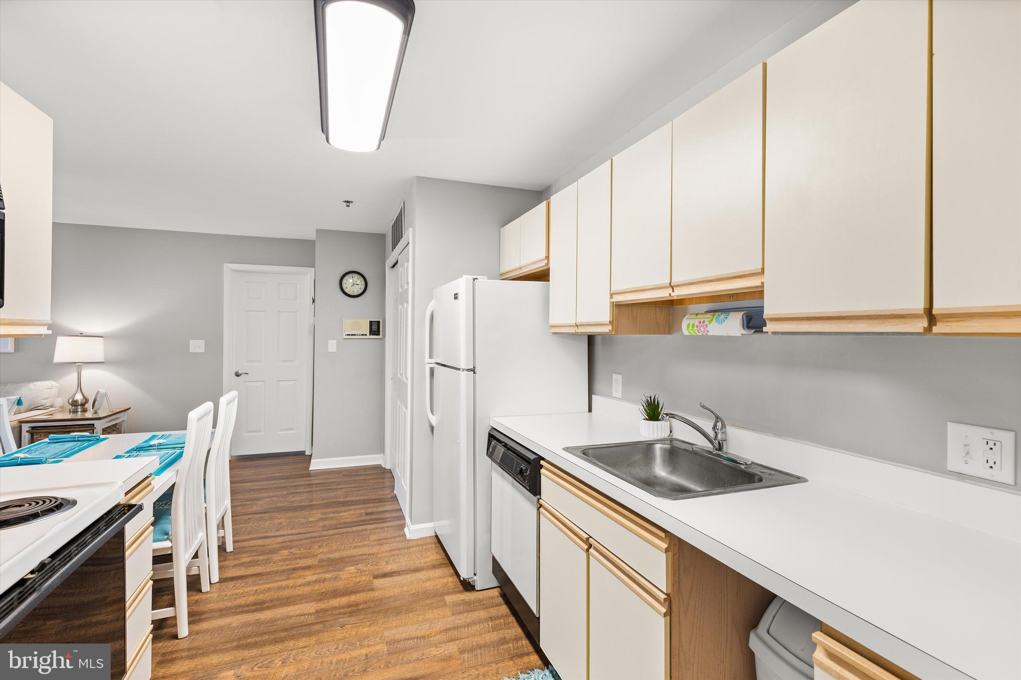 HERON HARBOUR - Residential